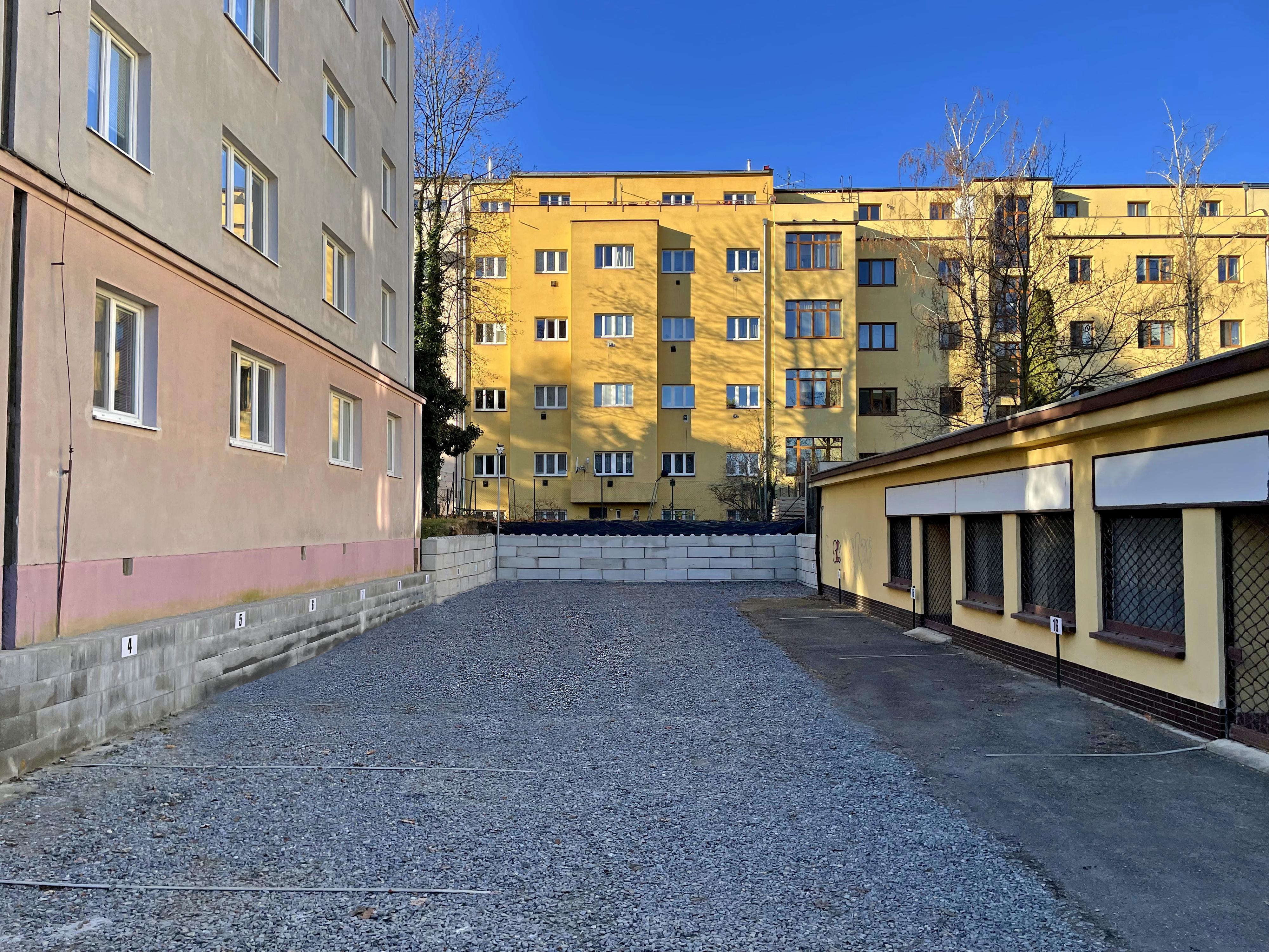 PARKOVÁNÍ PRAHA s.r.o. foto 2