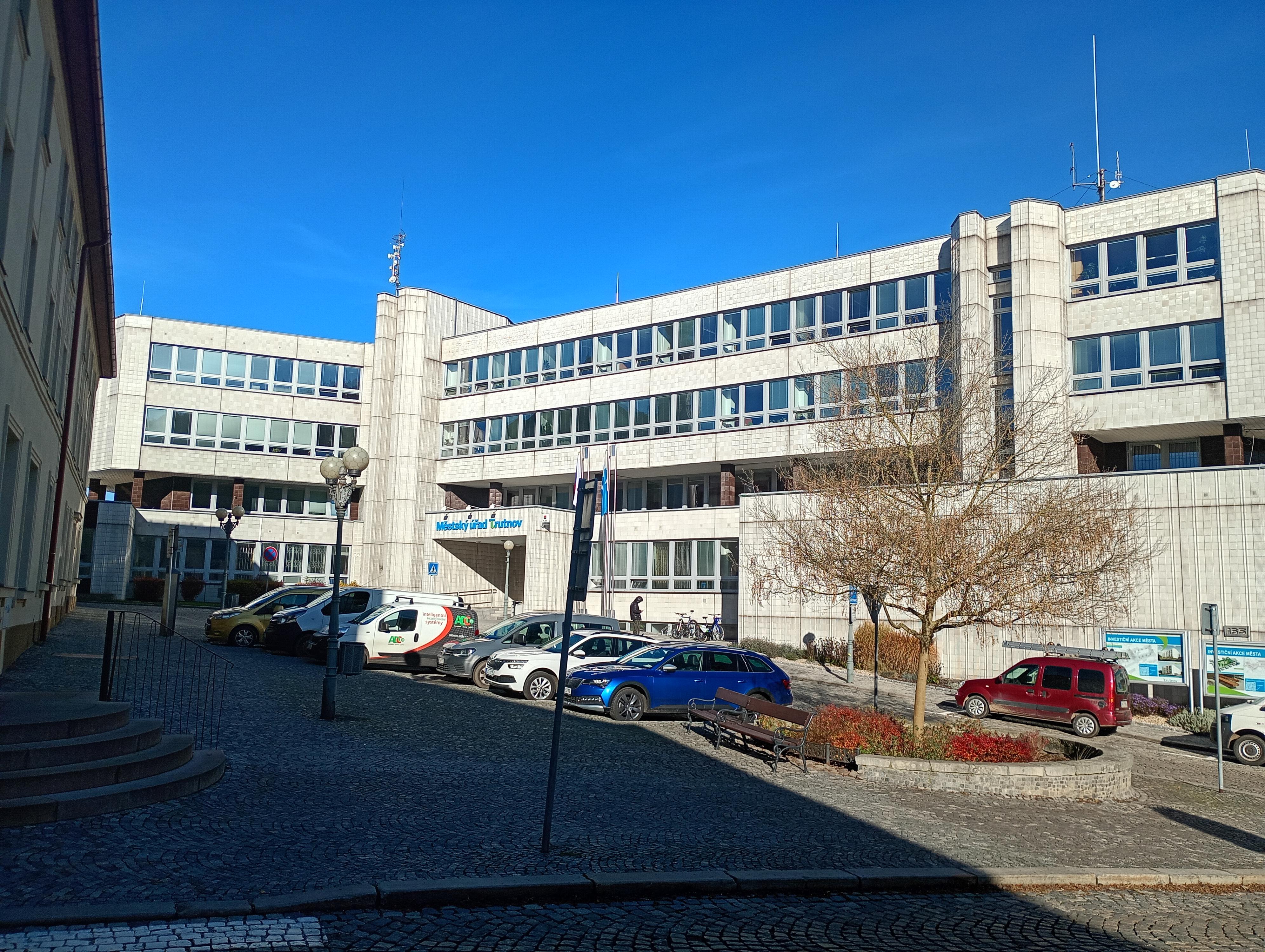 Státní pozemkový úřad foto 2