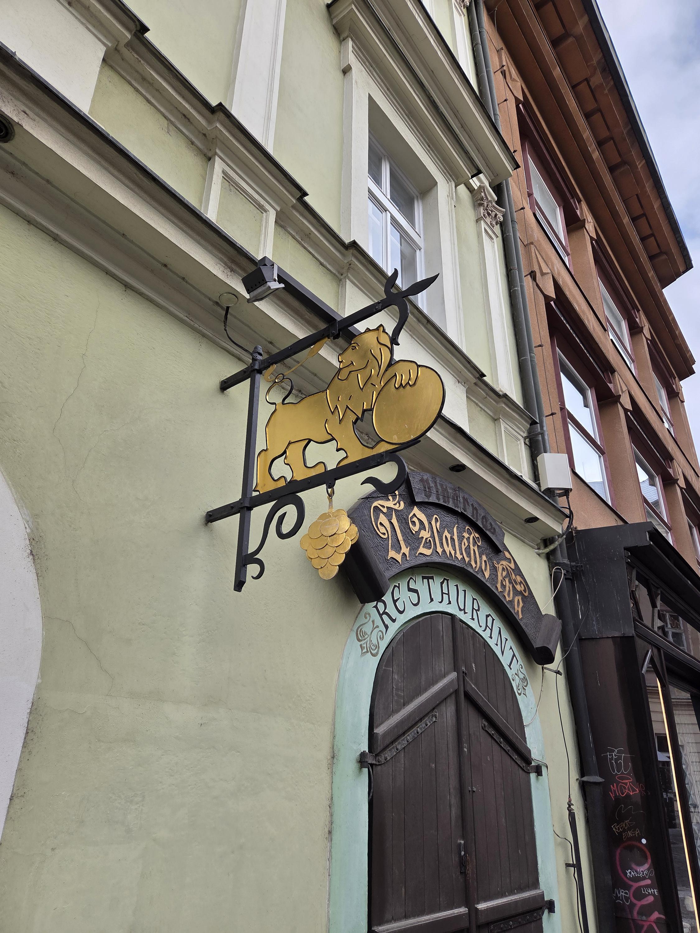 Restaurace U zlatého lva foto 4