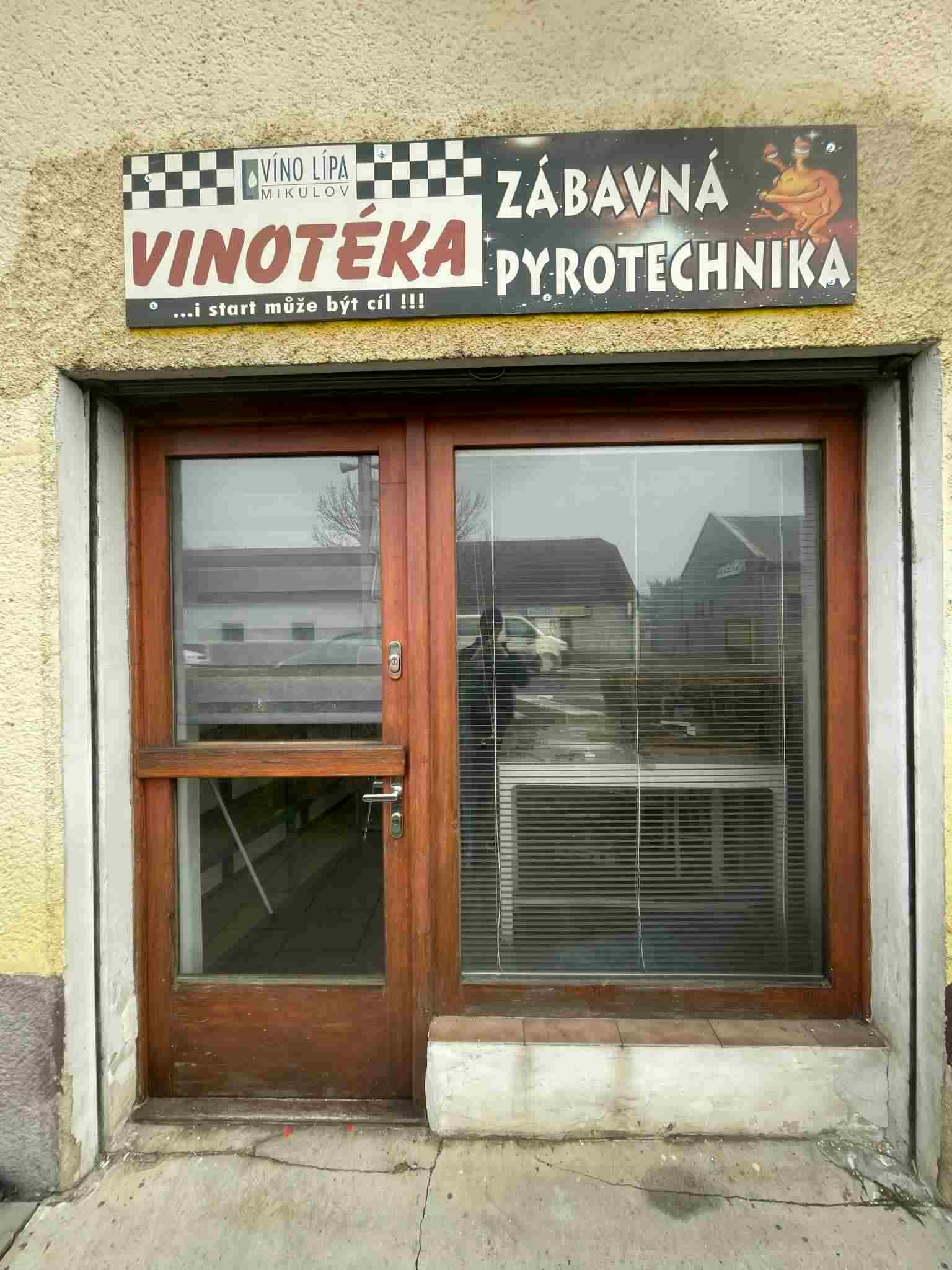 Vinotéka na Chválkovické foto 4