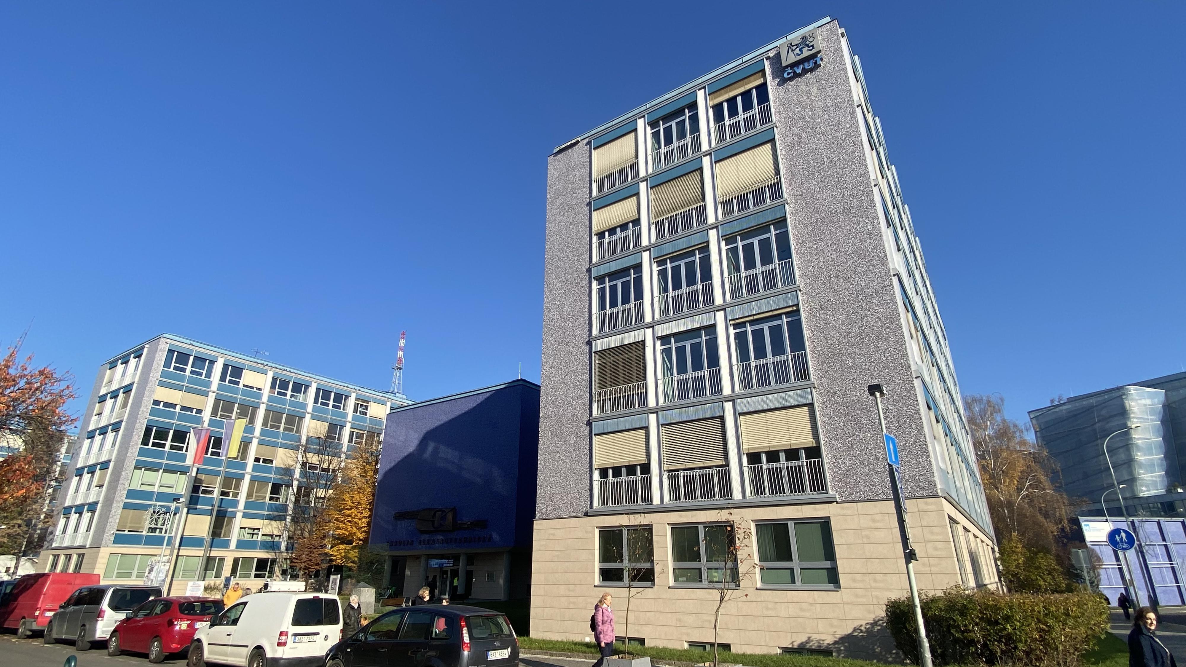 České vysoké učení technické v Praze - Fakulta elektrotechnická foto 5