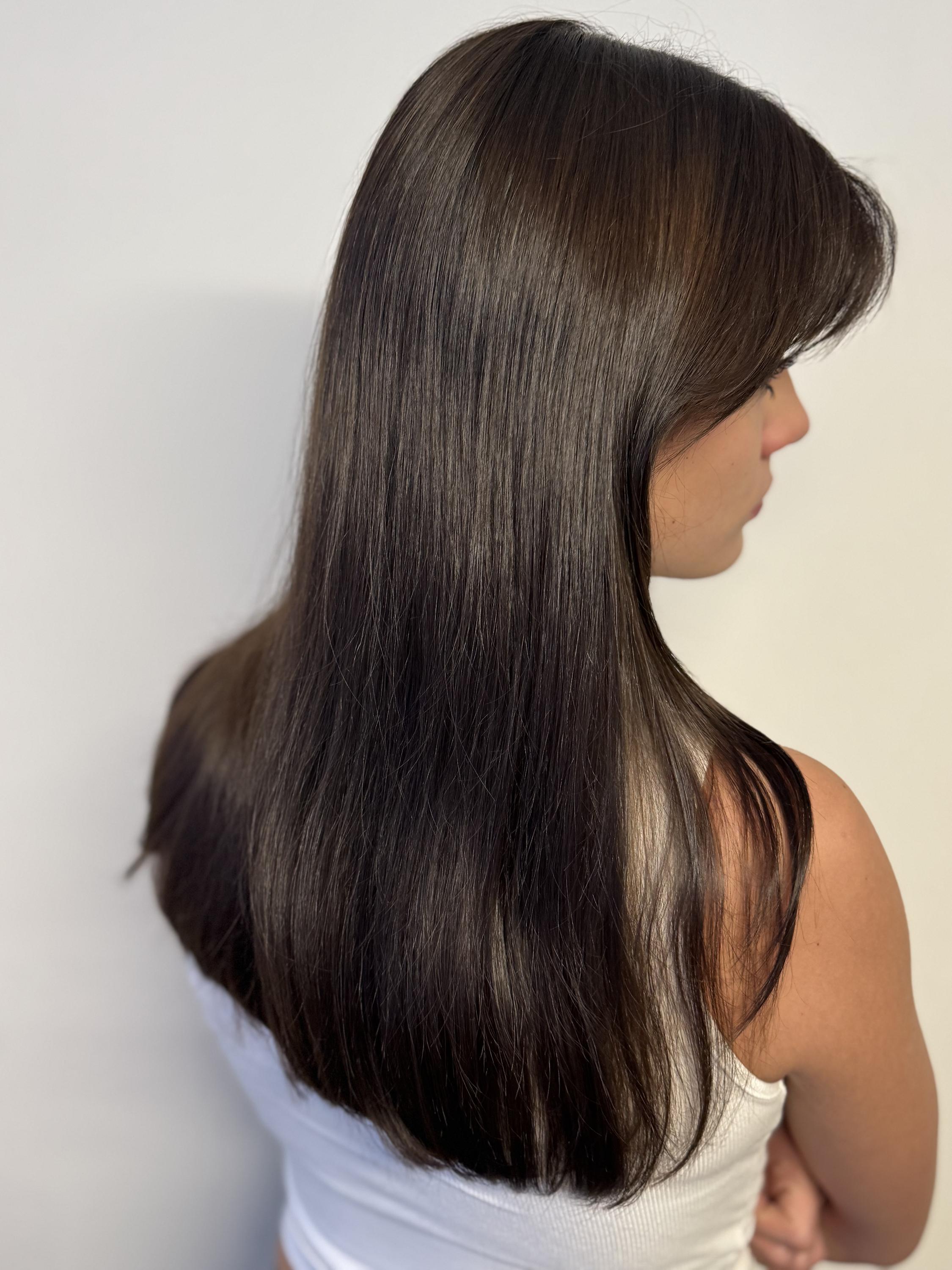 M Salon - kadeřnictví foto 3