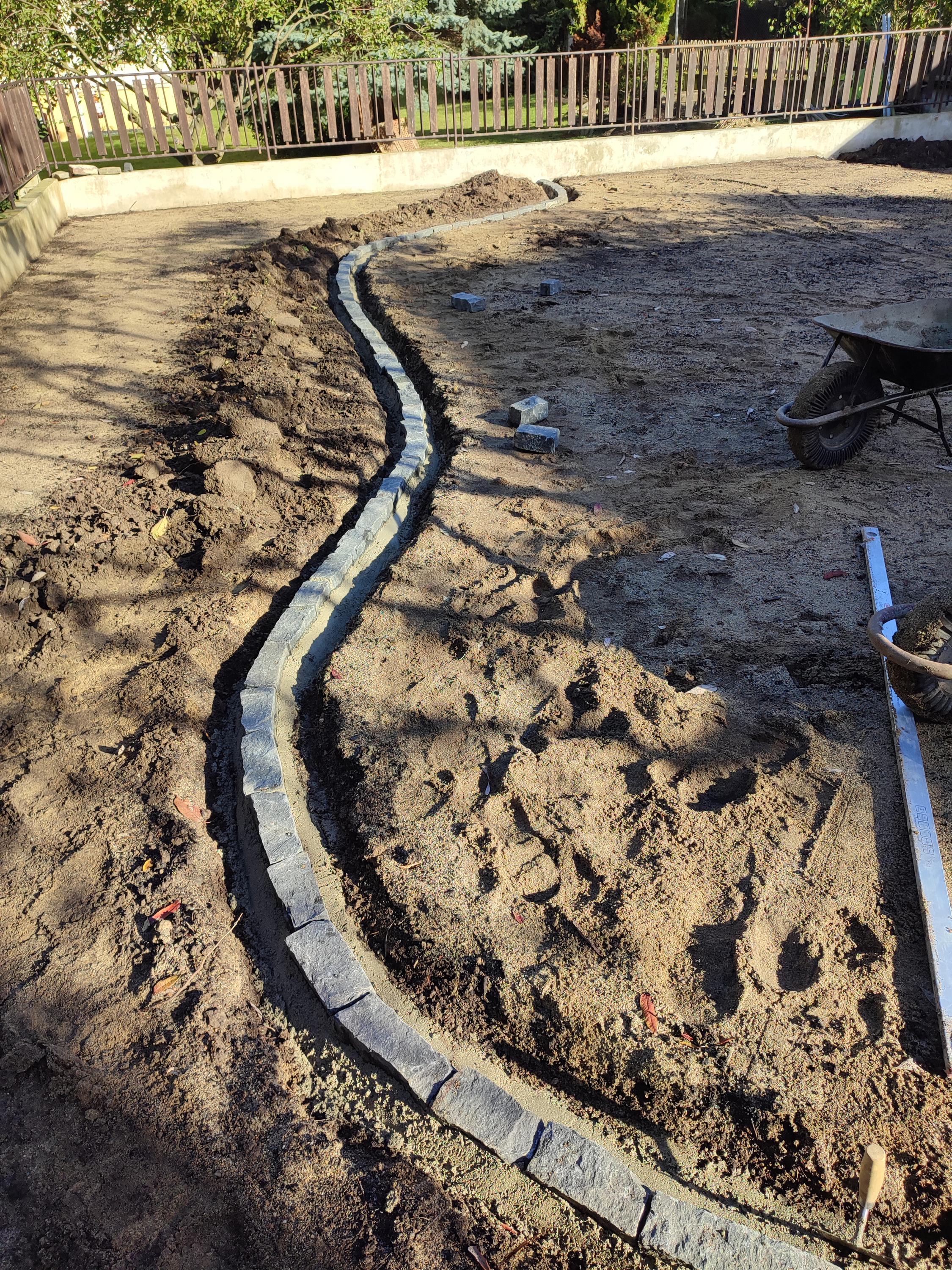 ZahradyKvětináč foto 5