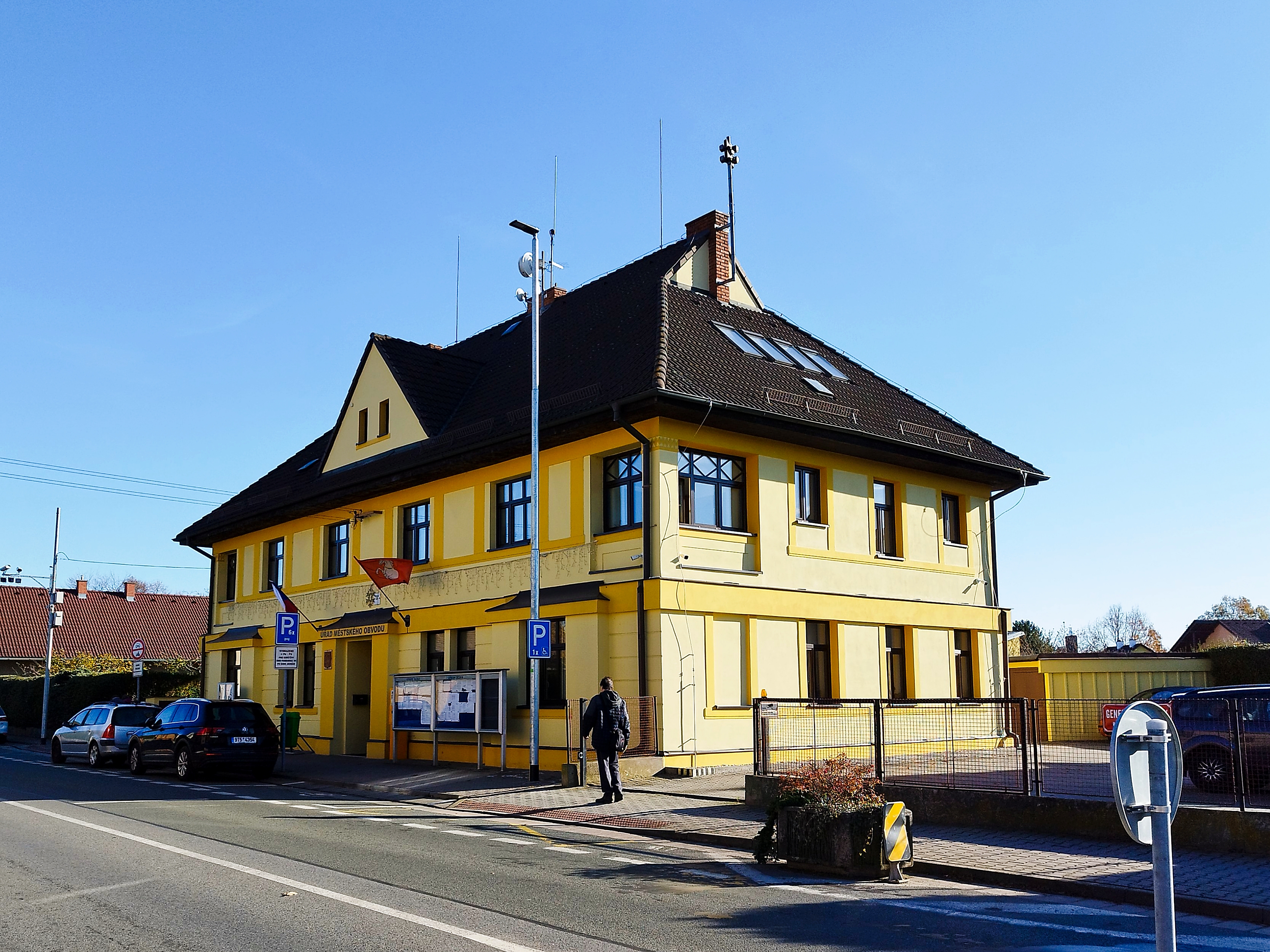 Úřad městského obvodu Pardubice VII foto 3