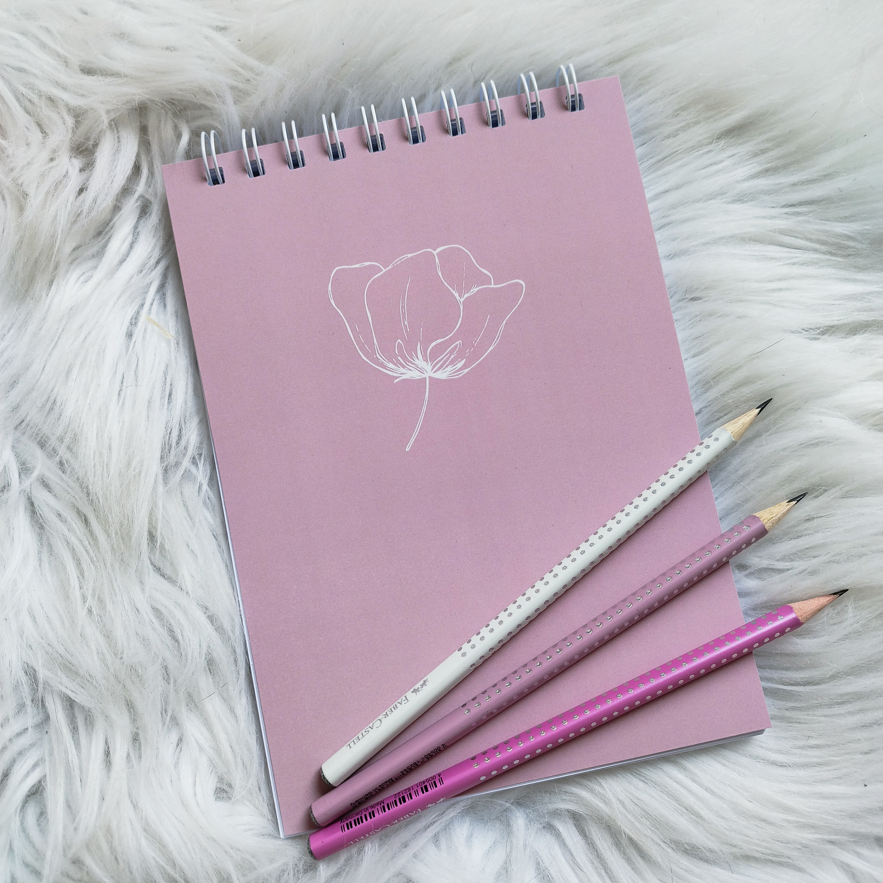 GOLDEN PAPERS foto 4