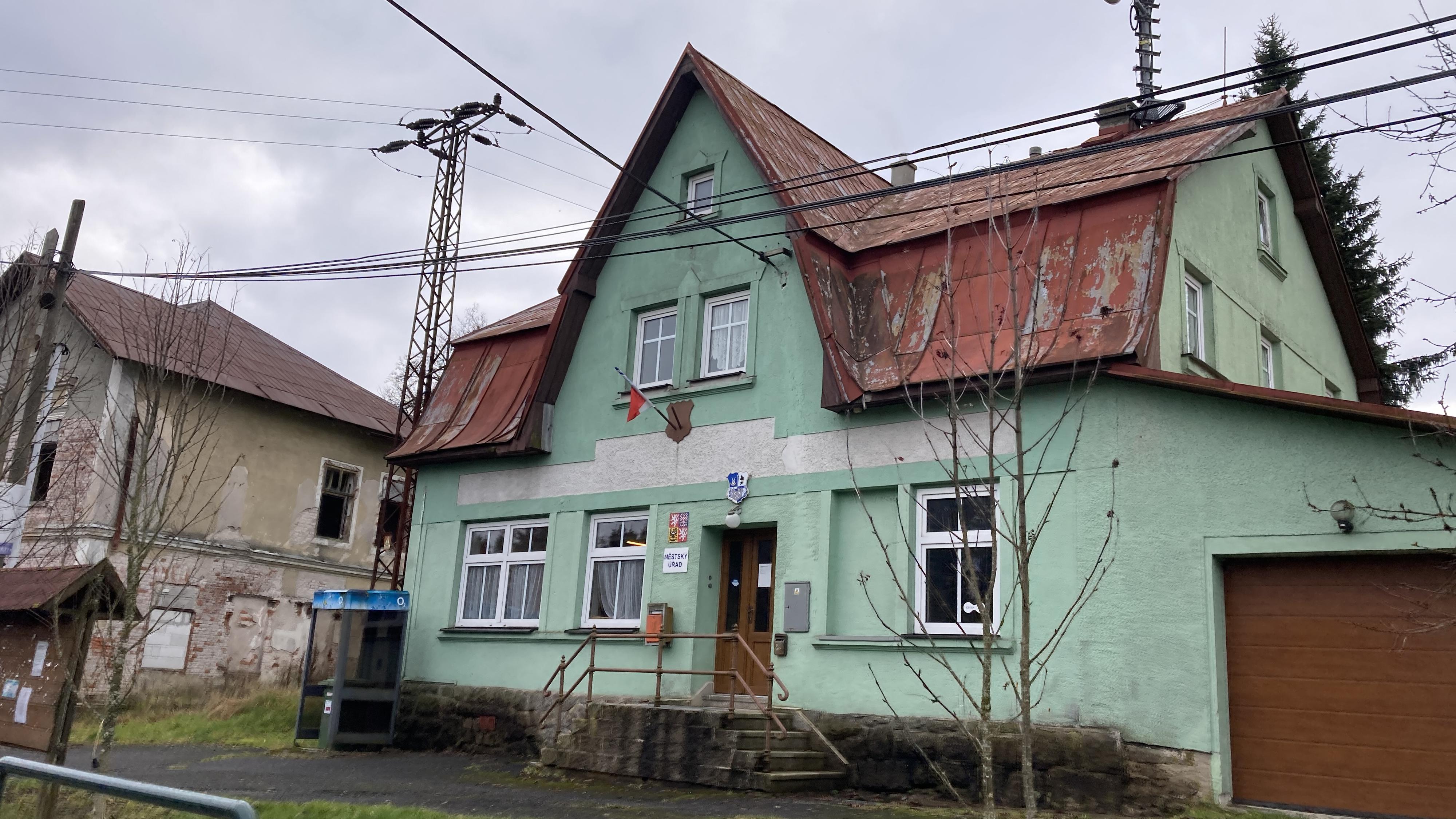 Přebuz - městský úřad foto 2