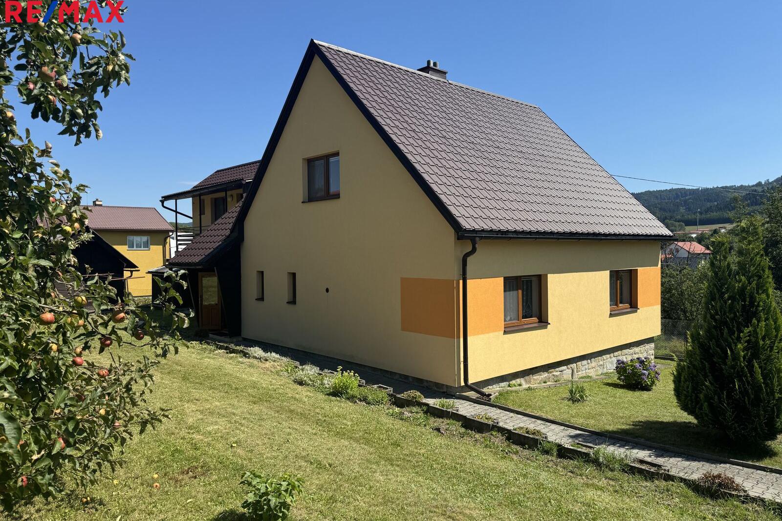 Prodej domu ve Střelné