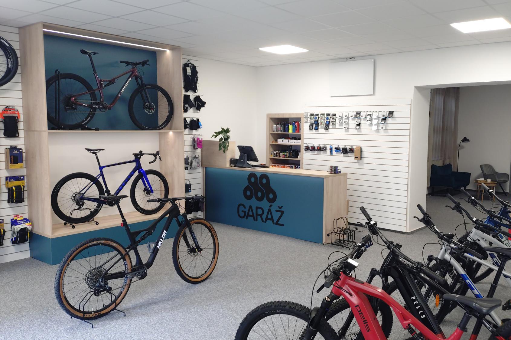 Garáž cyklo-sport foto 1