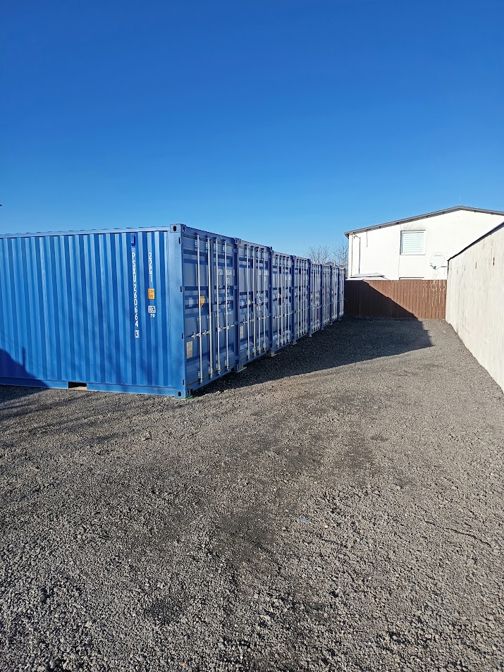 Kontejnerové sklady Písek foto 4