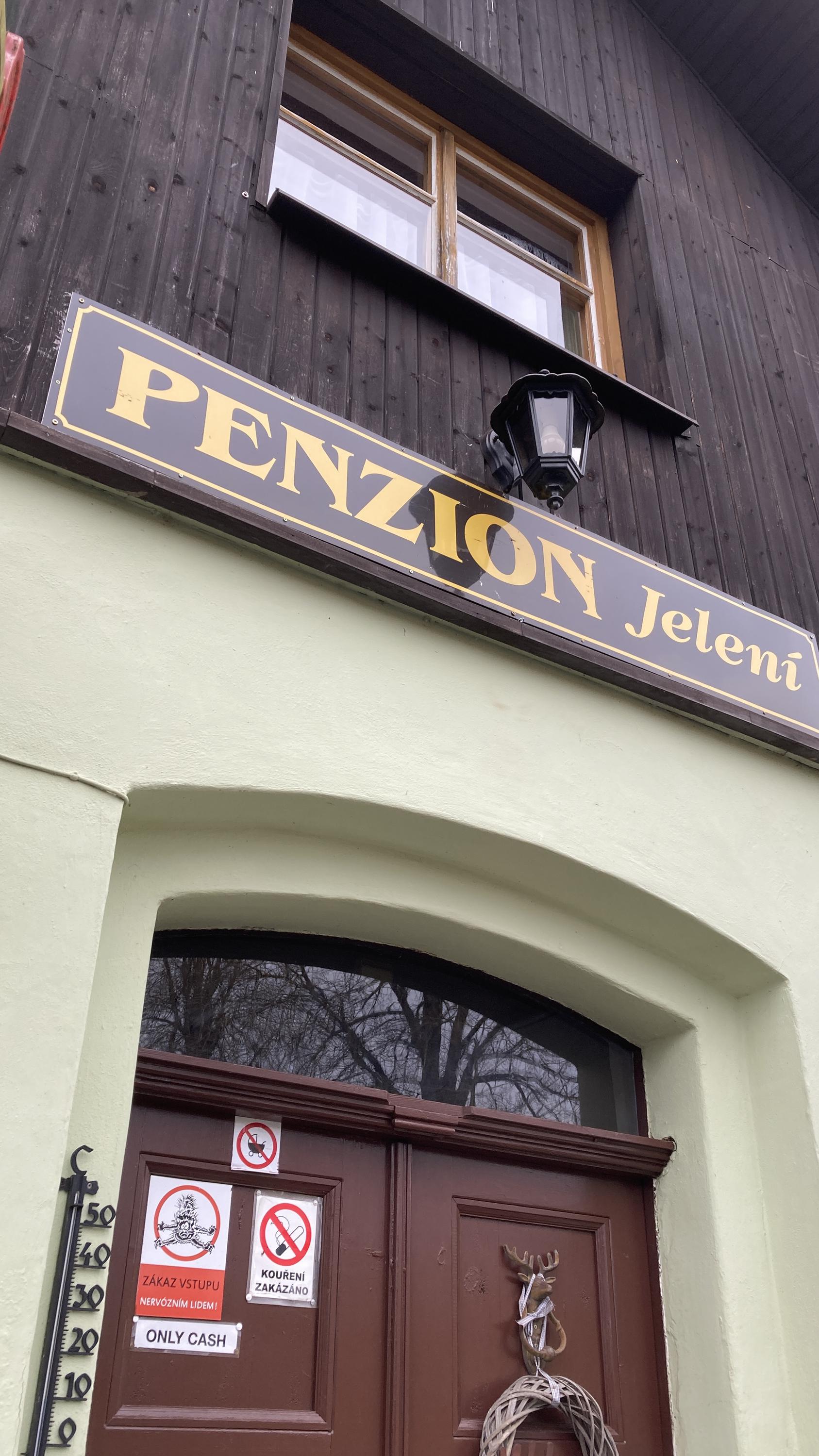 Restaurace Penzion Jelení foto 5