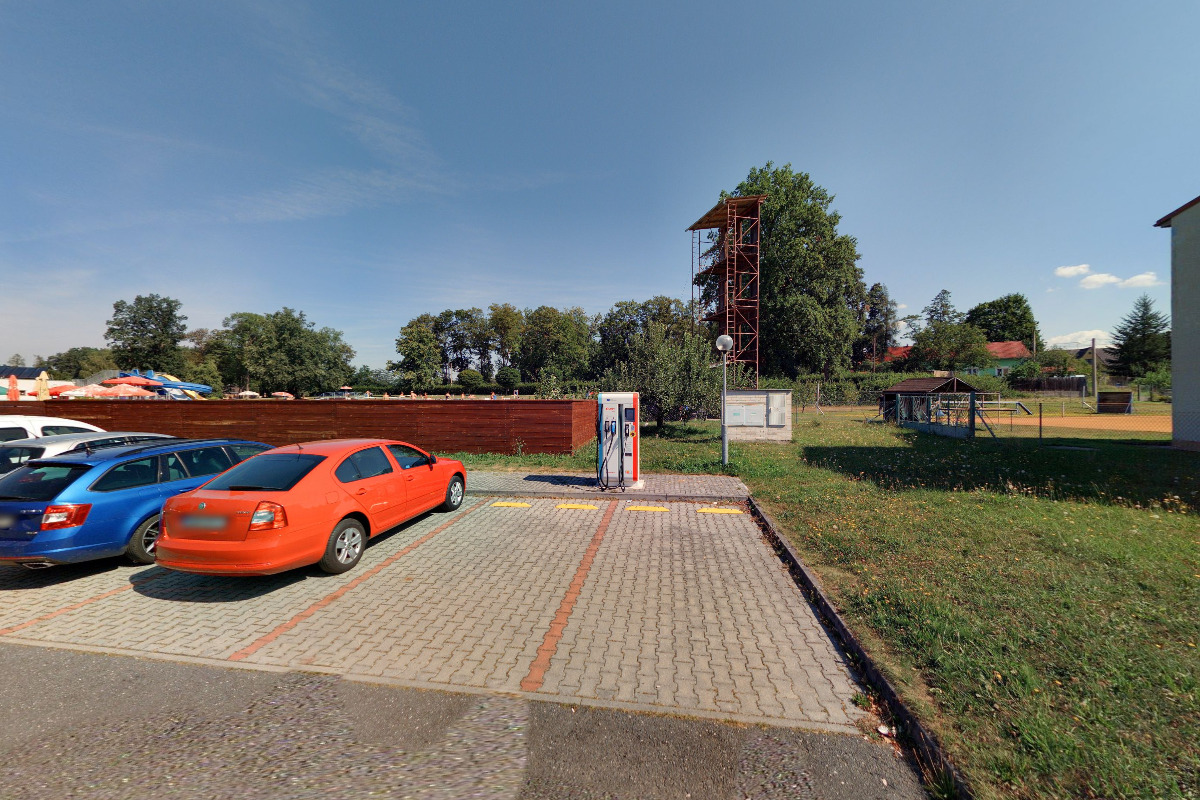 Dobíjecí stanice E.ON Drive