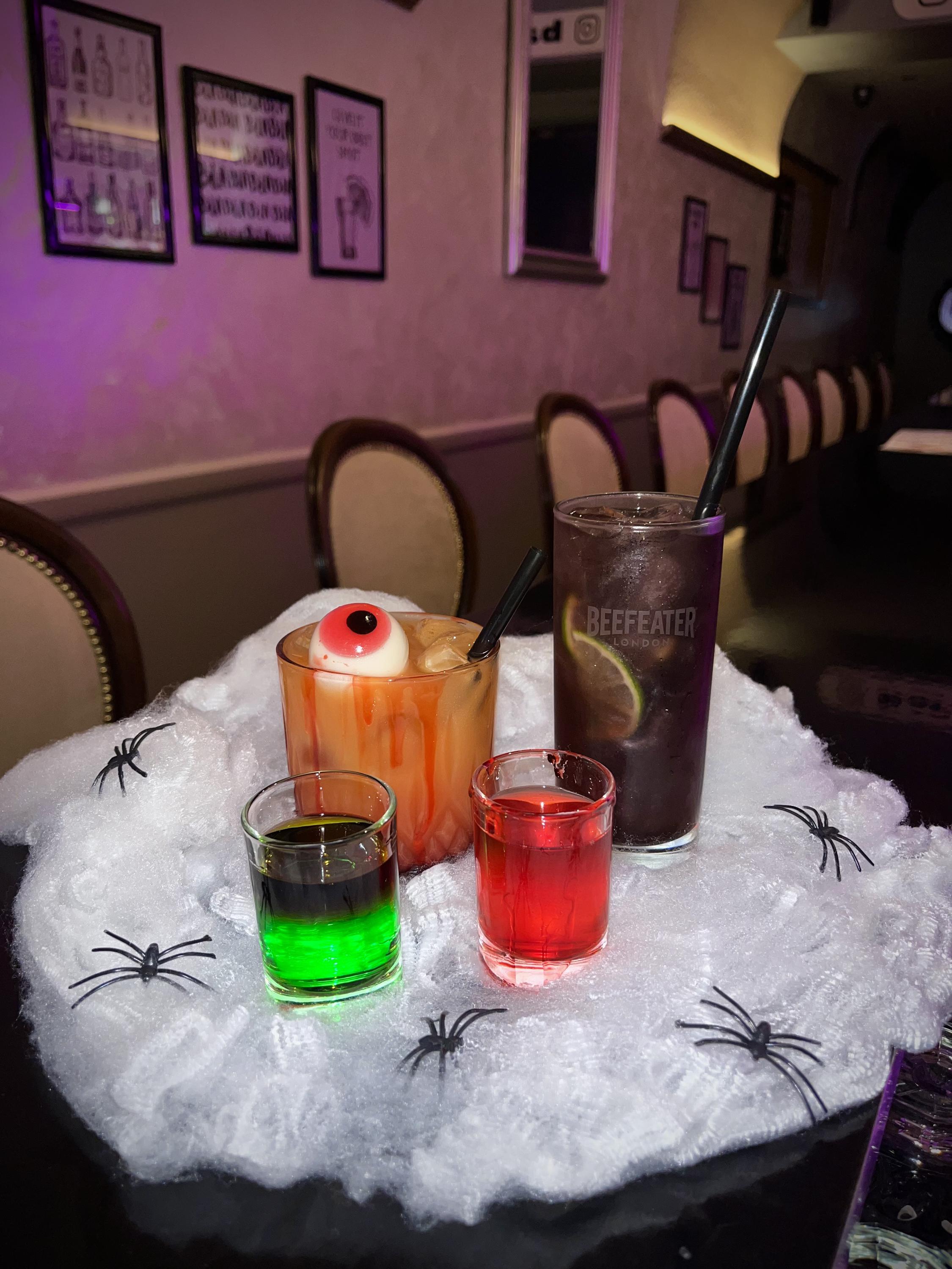 Bar B. foto 6