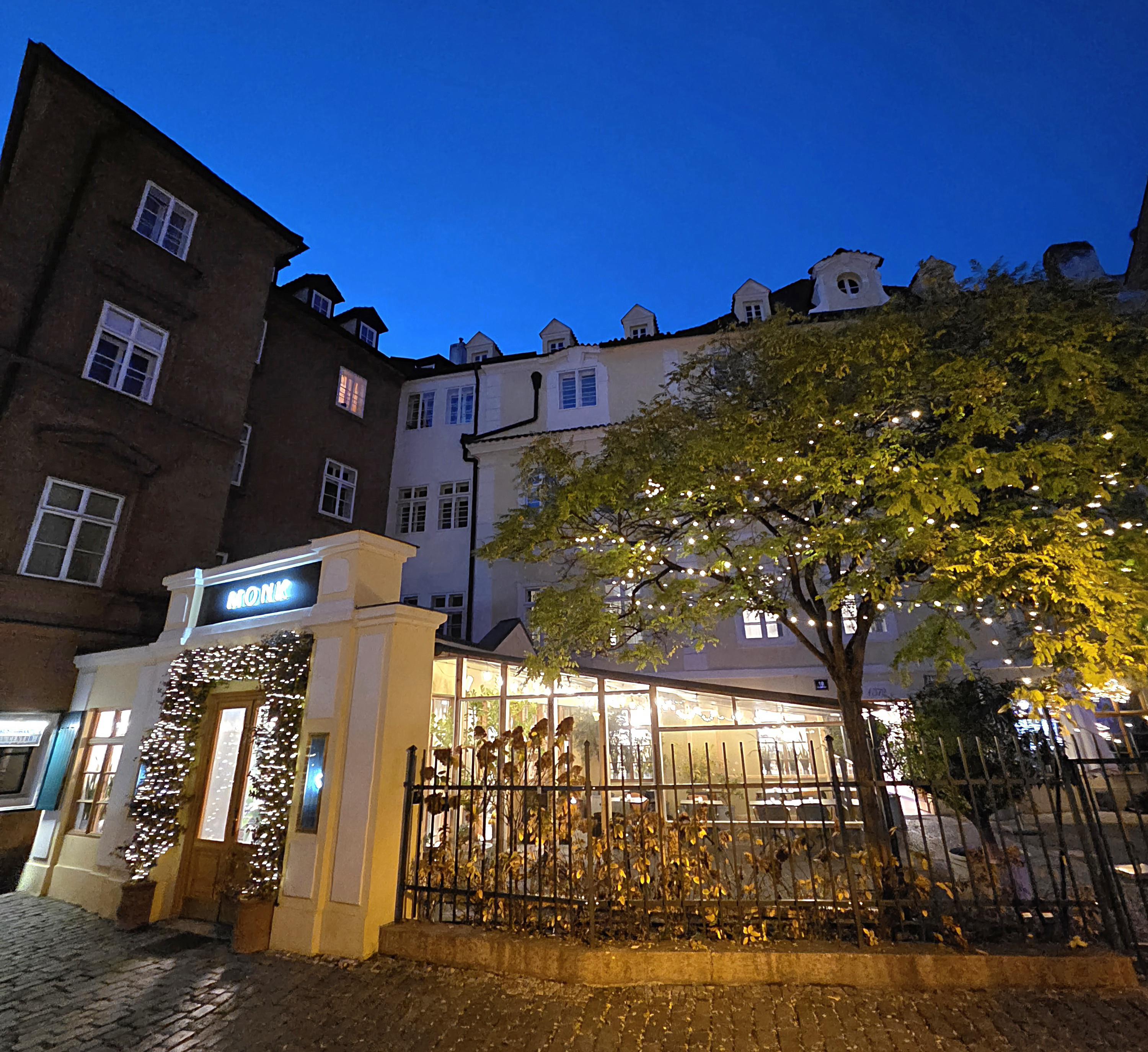 Bar Monk Prague foto 1