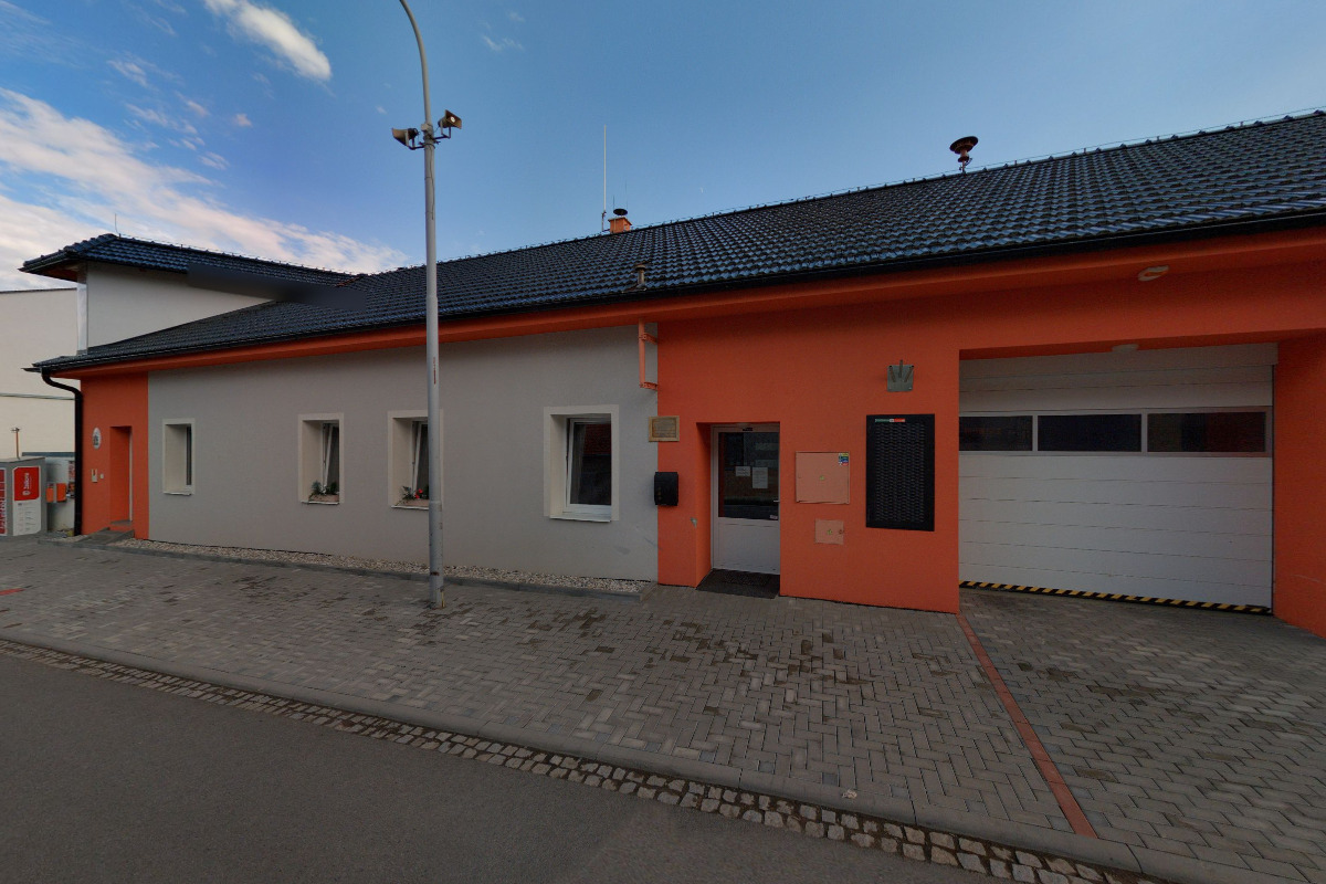 Bílovice-Lutotín - obecní úřad foto 3