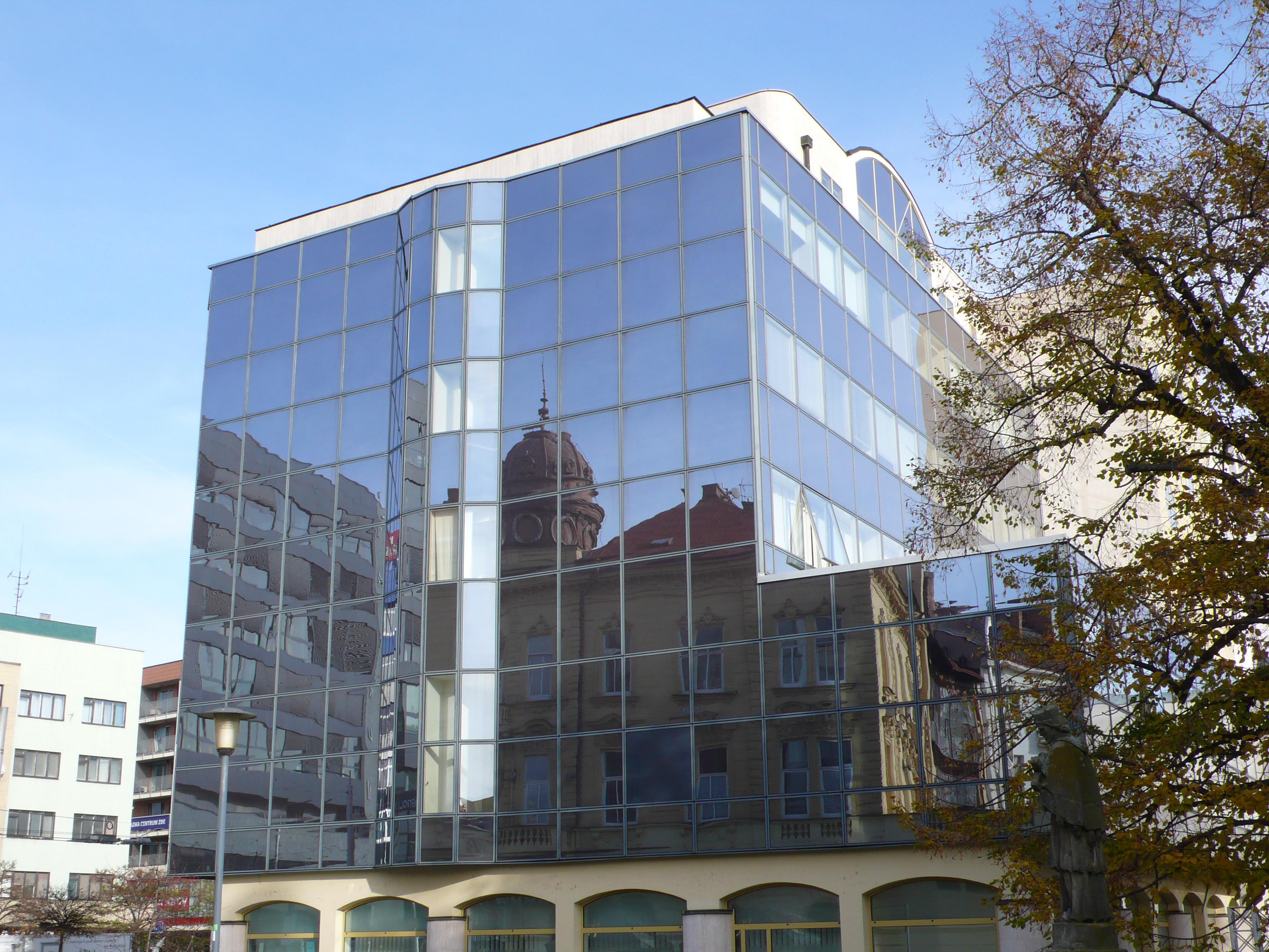 Platbomat České spořitelny foto 1