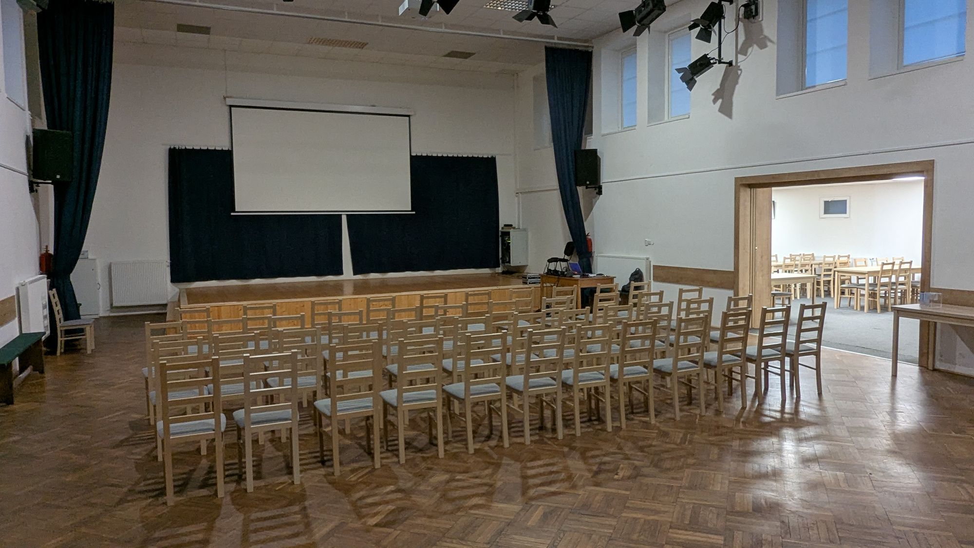 Kulturní sál Beseda foto 3