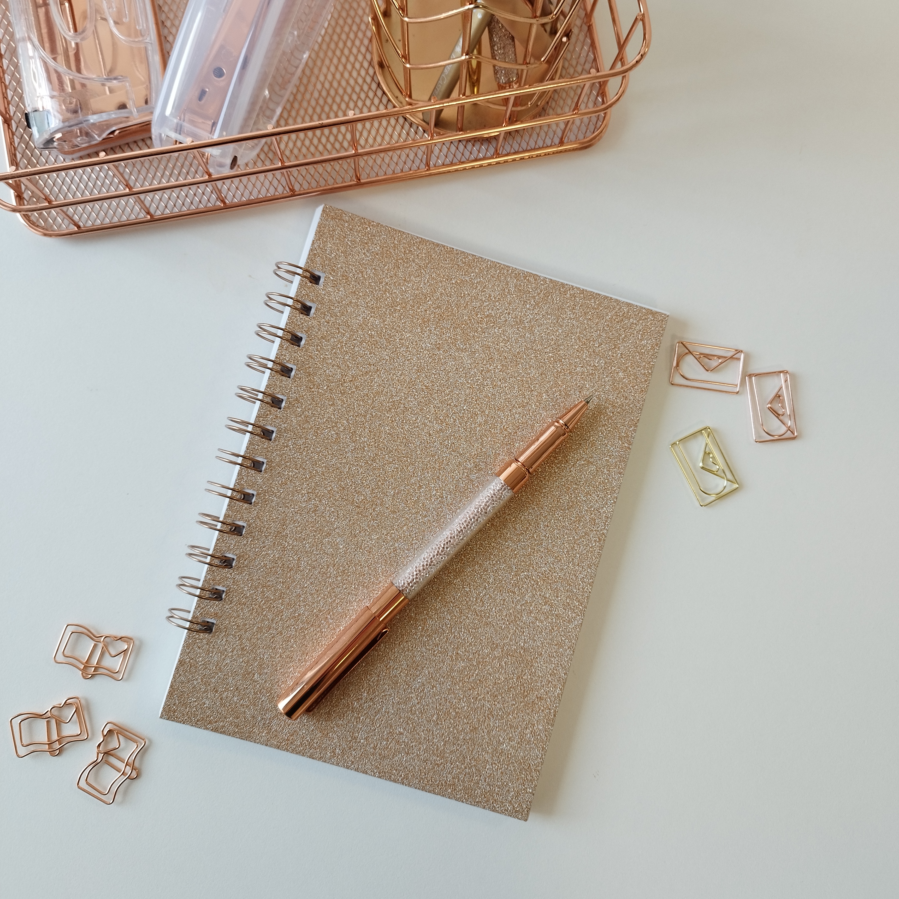 GOLDEN PAPERS foto 3