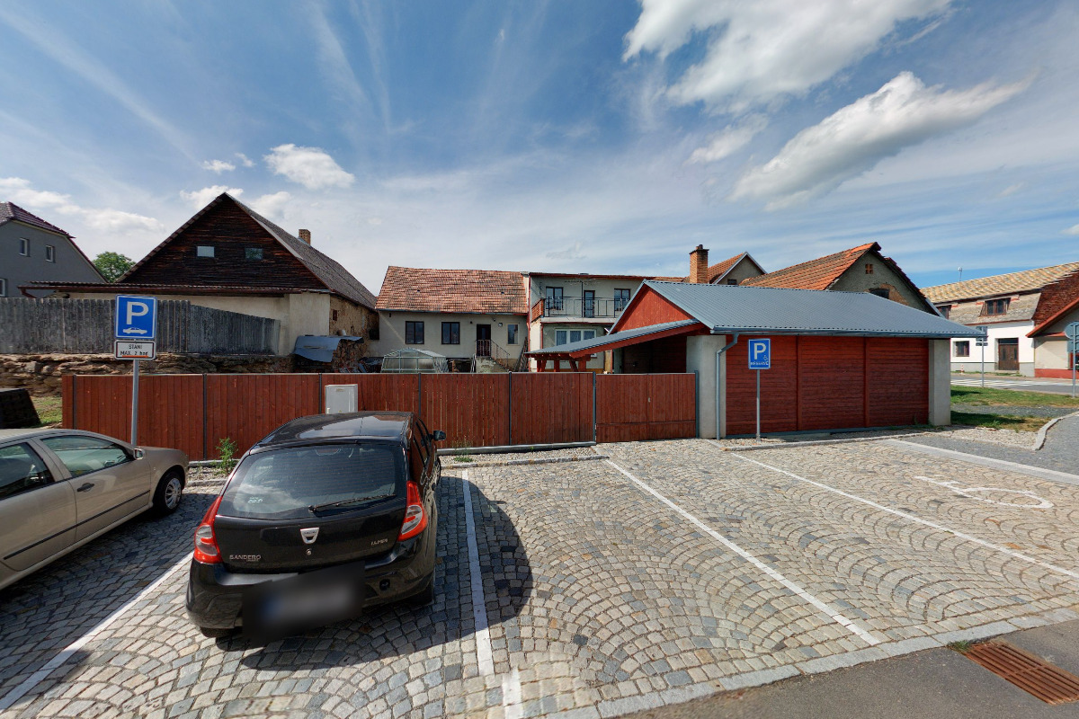 Dobíjecí stanice E.ON Drive