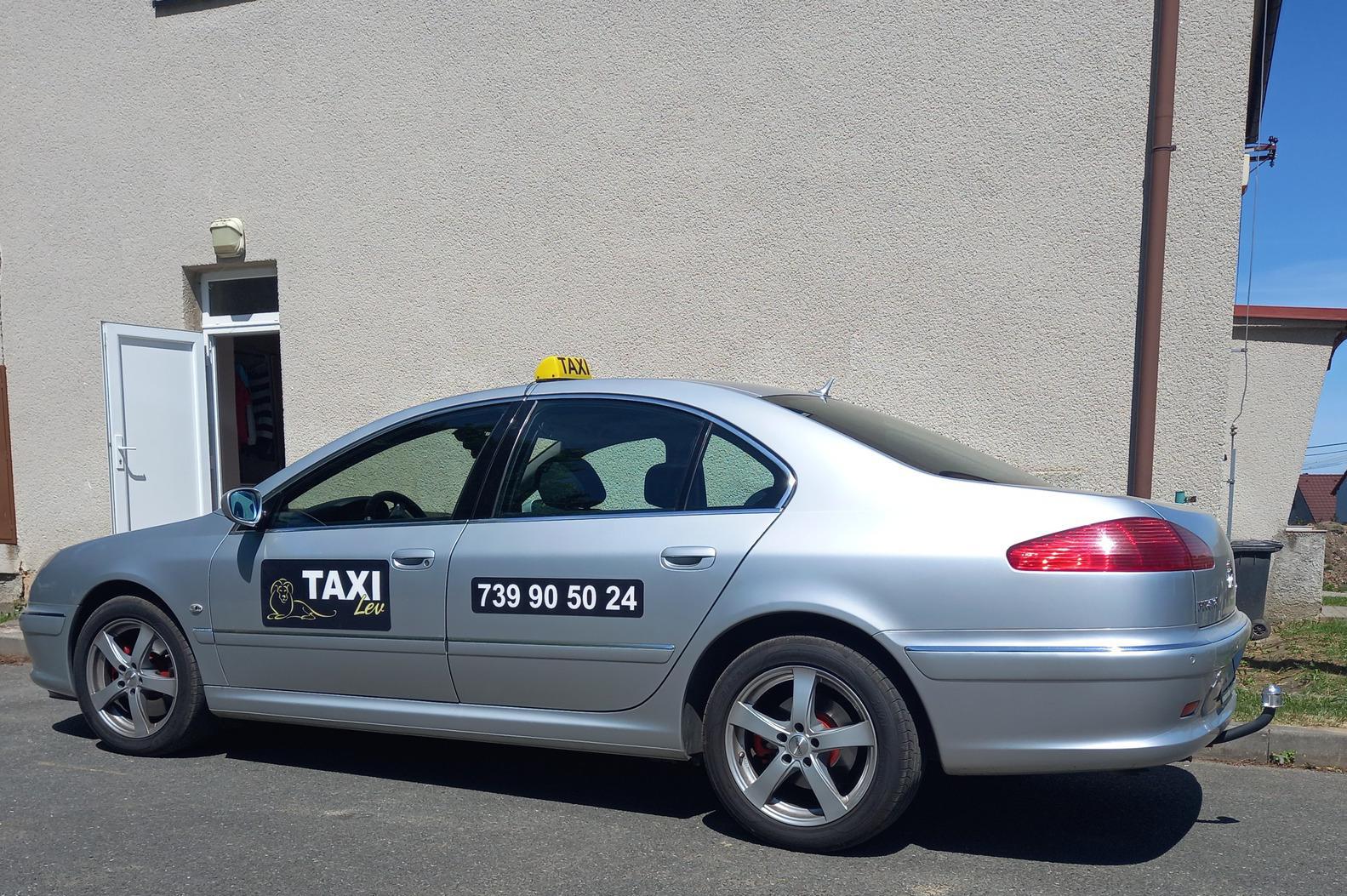 Taxi Lev
