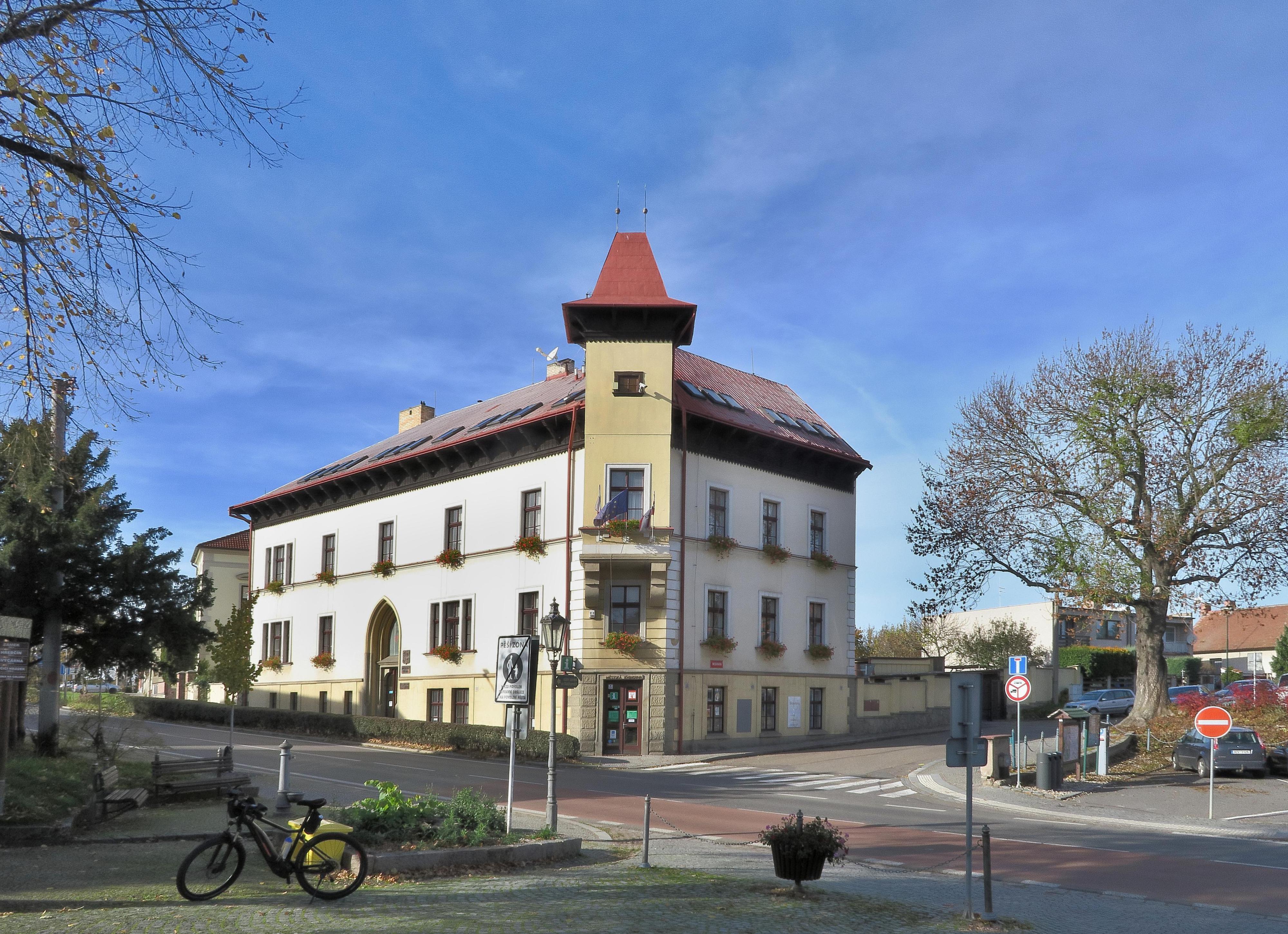 Slatiňany - městský úřad foto 6