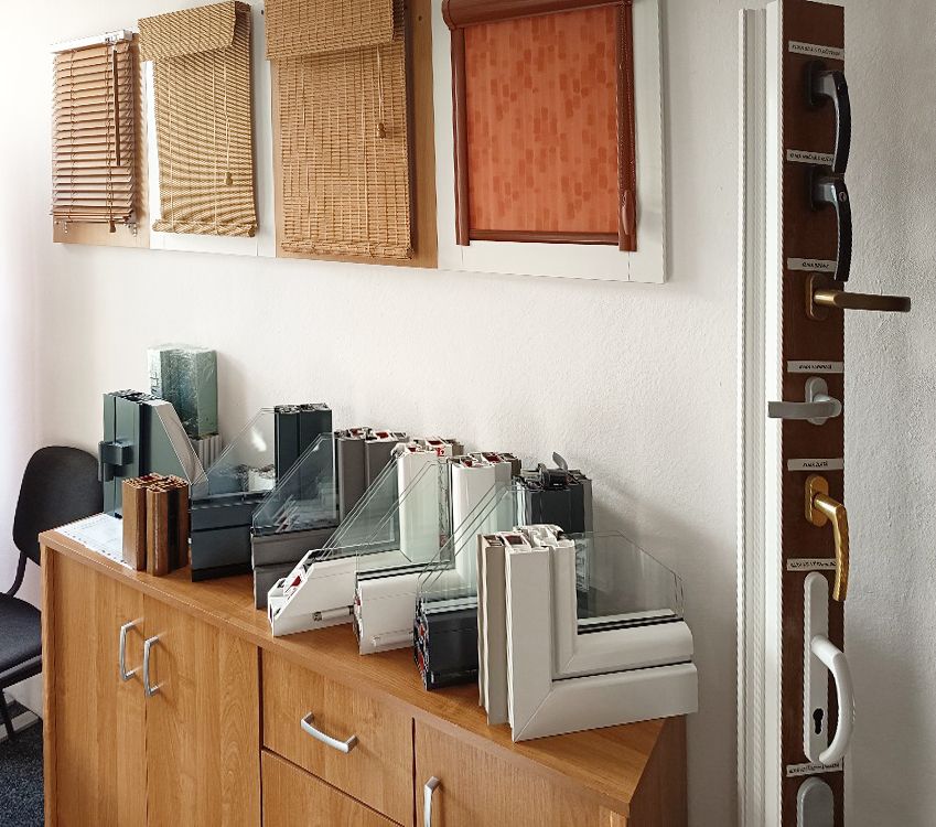 SVĚT OKEN - plastová okna a dveře foto 6