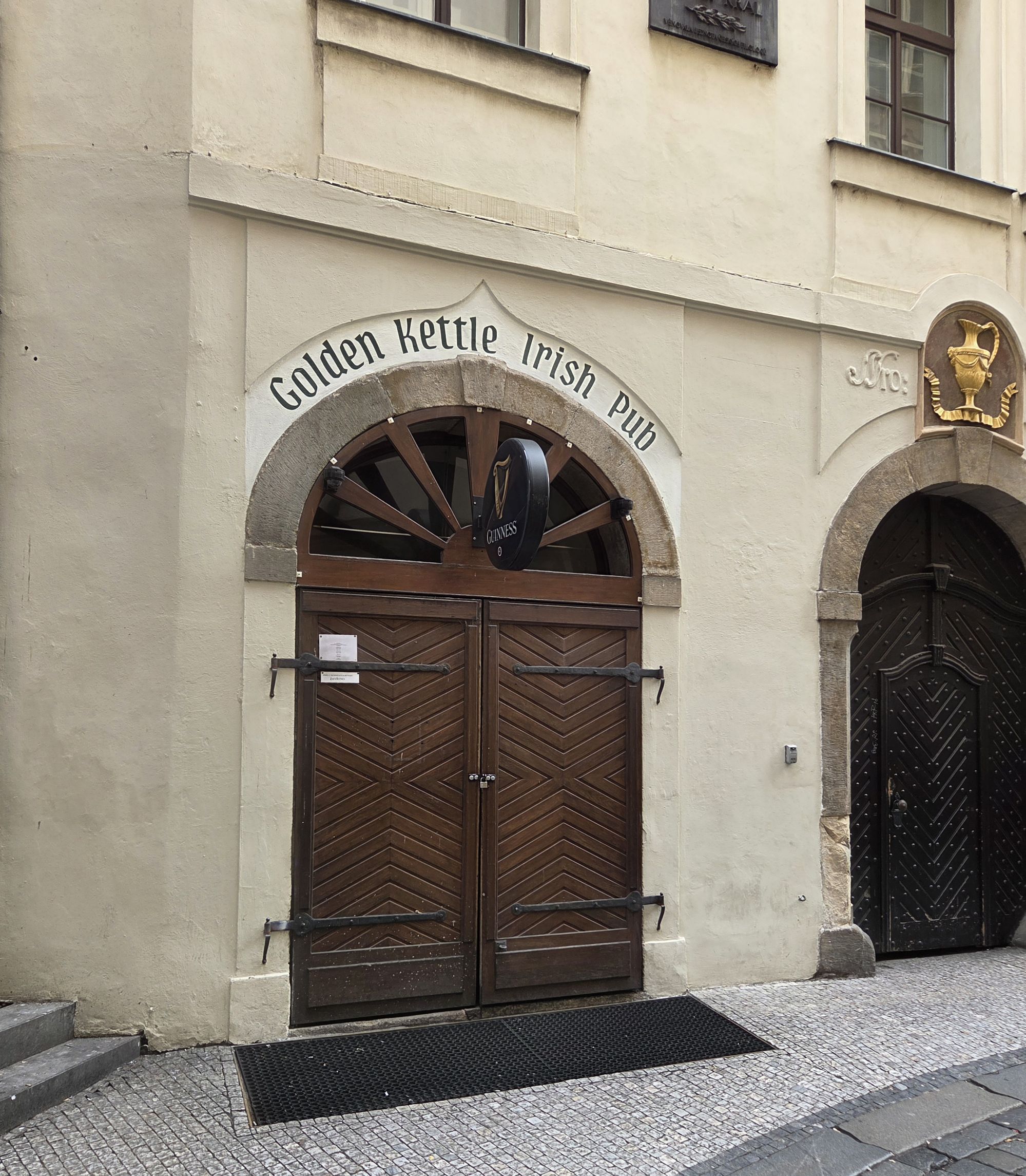 Golden Kettle Irish Pub foto 3