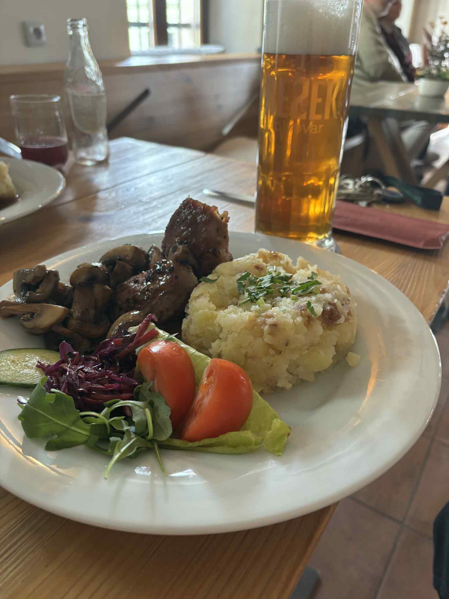 Restaurace Půlměsíc foto 2
