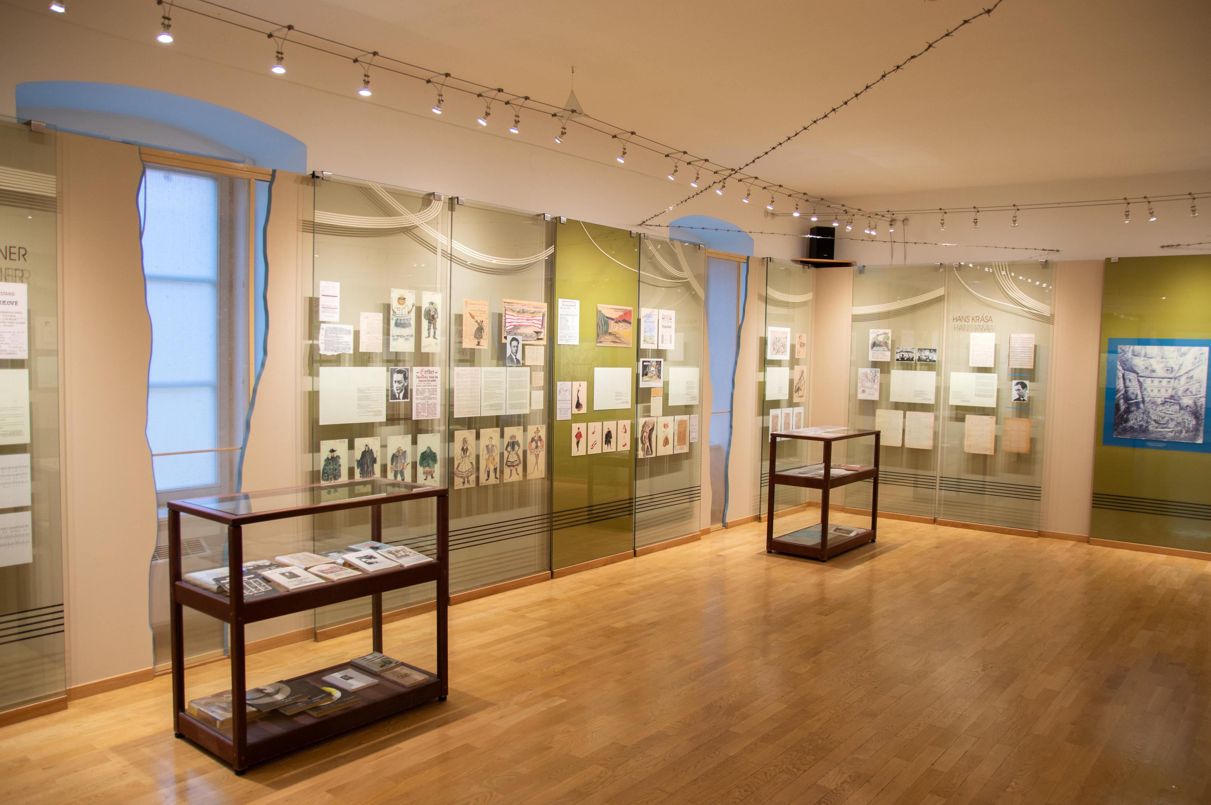 Památník Terezín - Muzeum umění (bývalá Magdeburská kasárna) foto 4