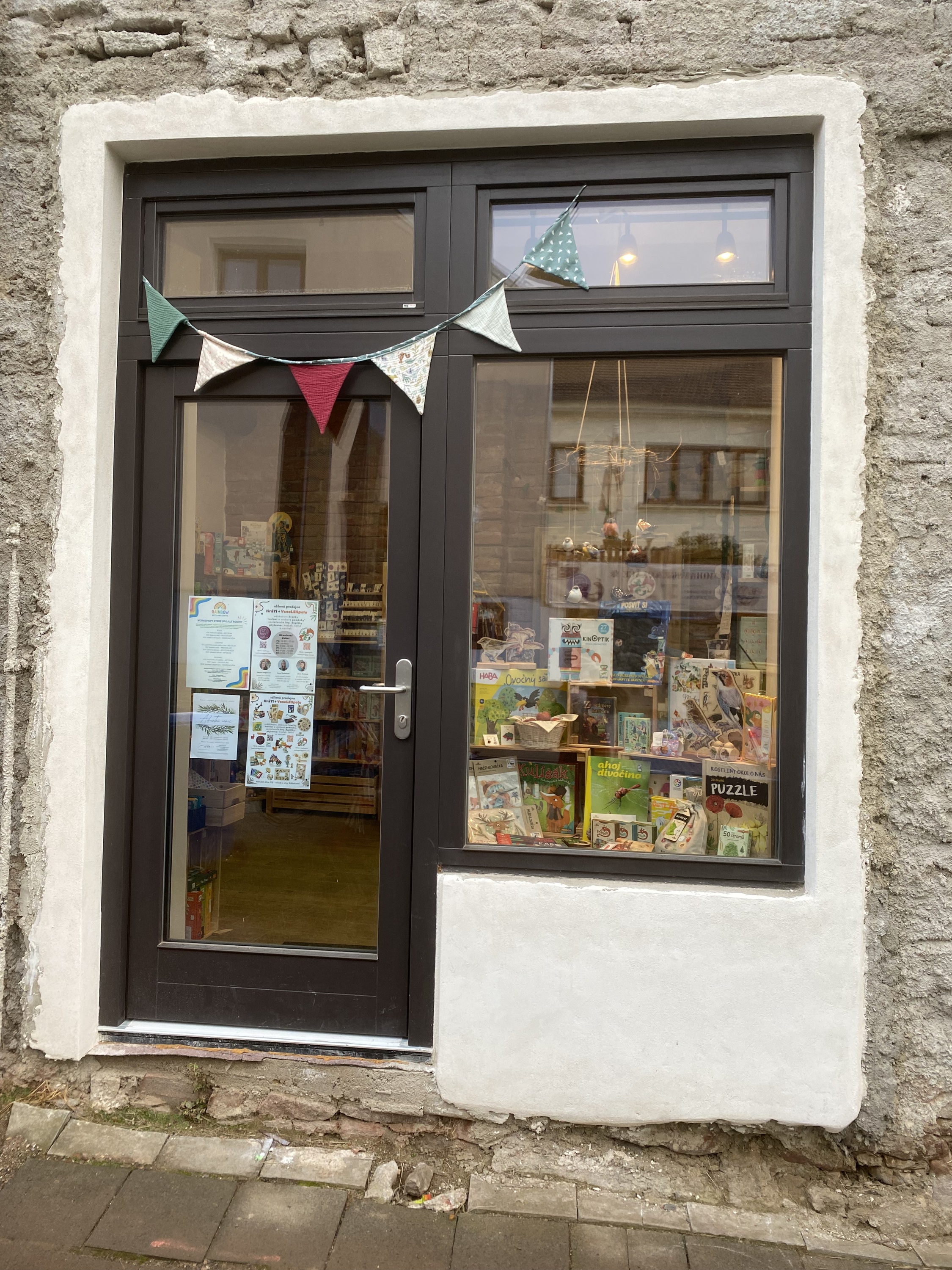 HráTi - prodej a půjčovna hraček a her foto 2