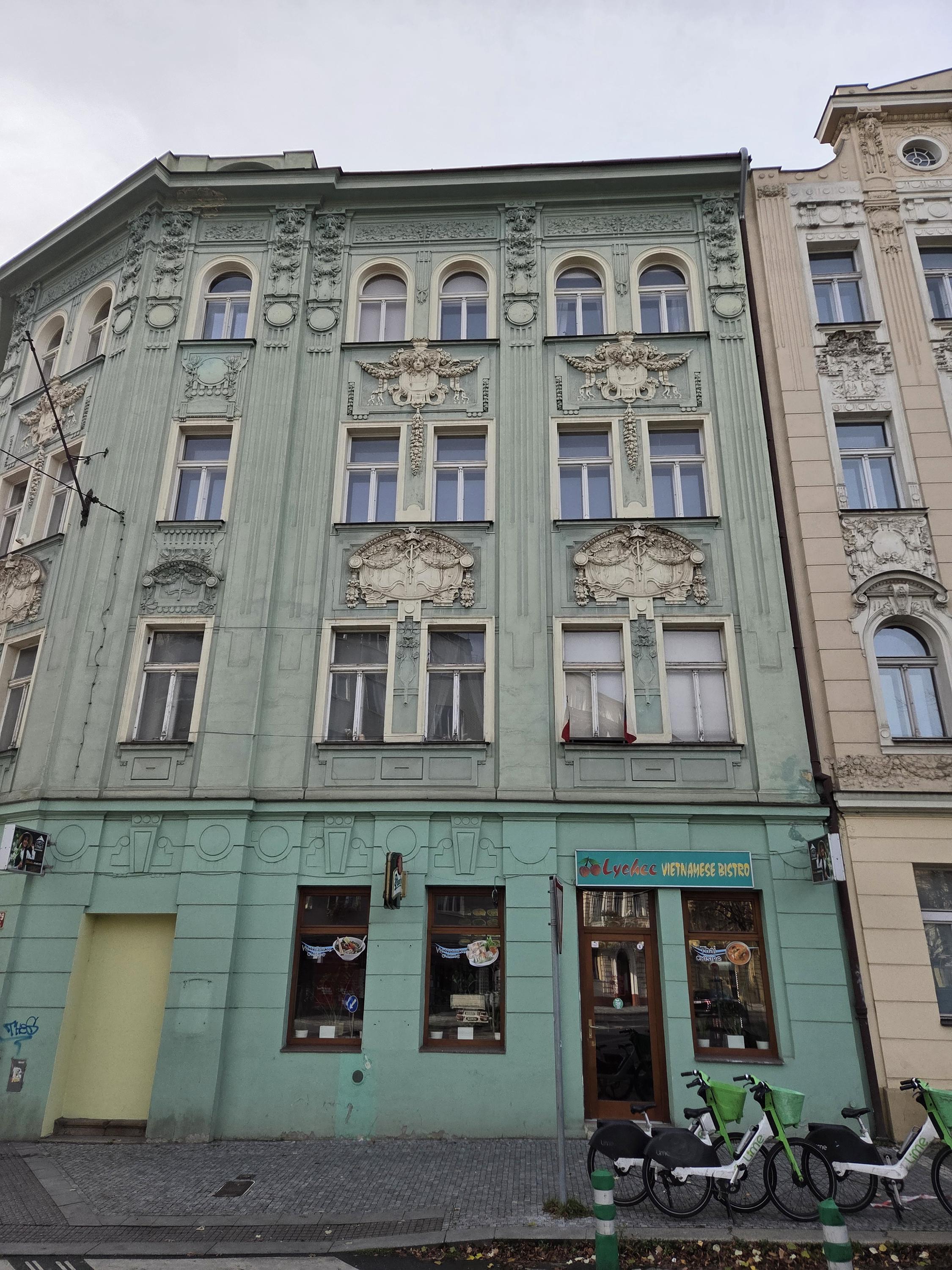 Lychee Bistro foto 3