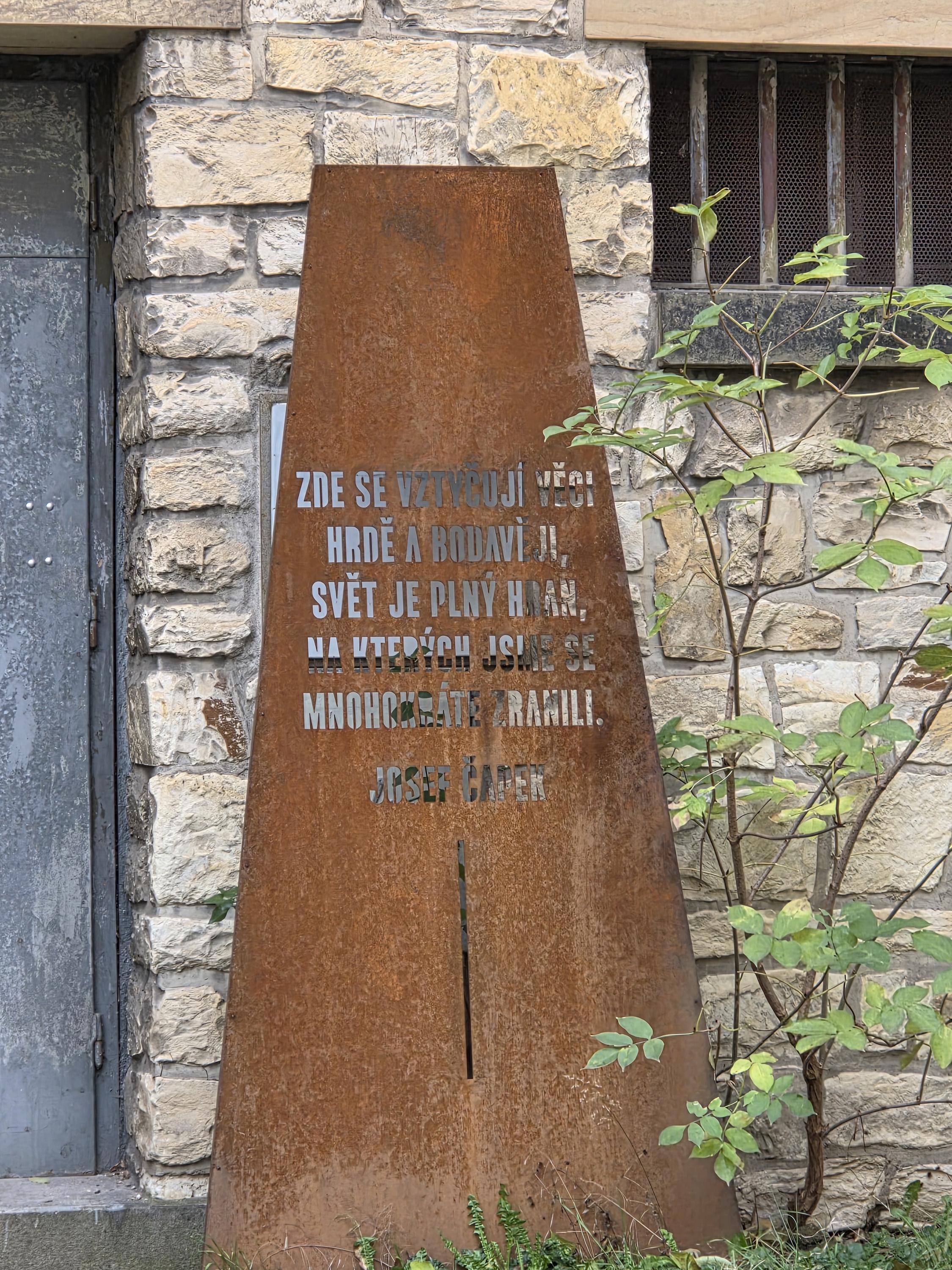 Art brut Praha foto 4