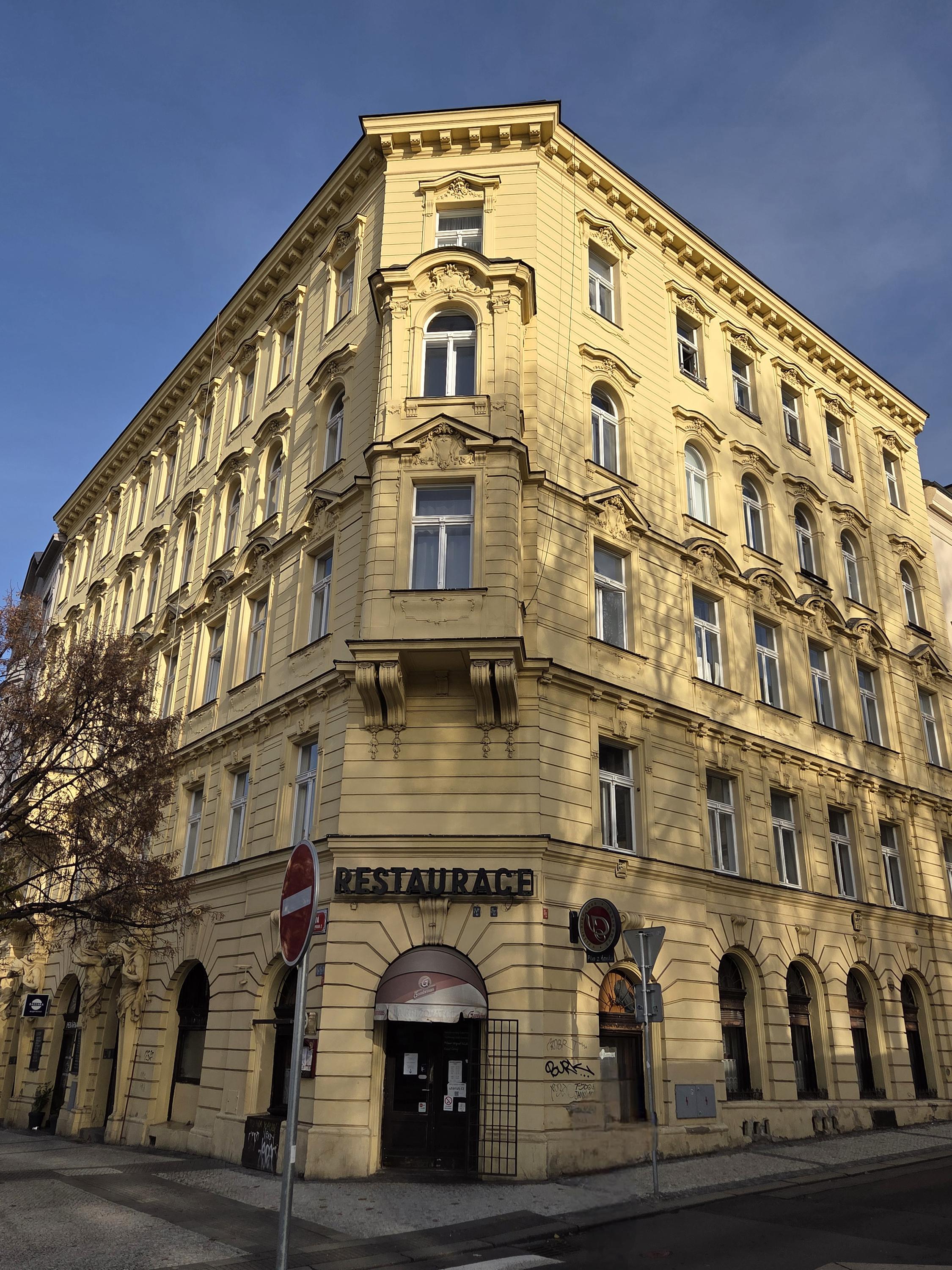 Restaurace Na Křižovatce foto 2