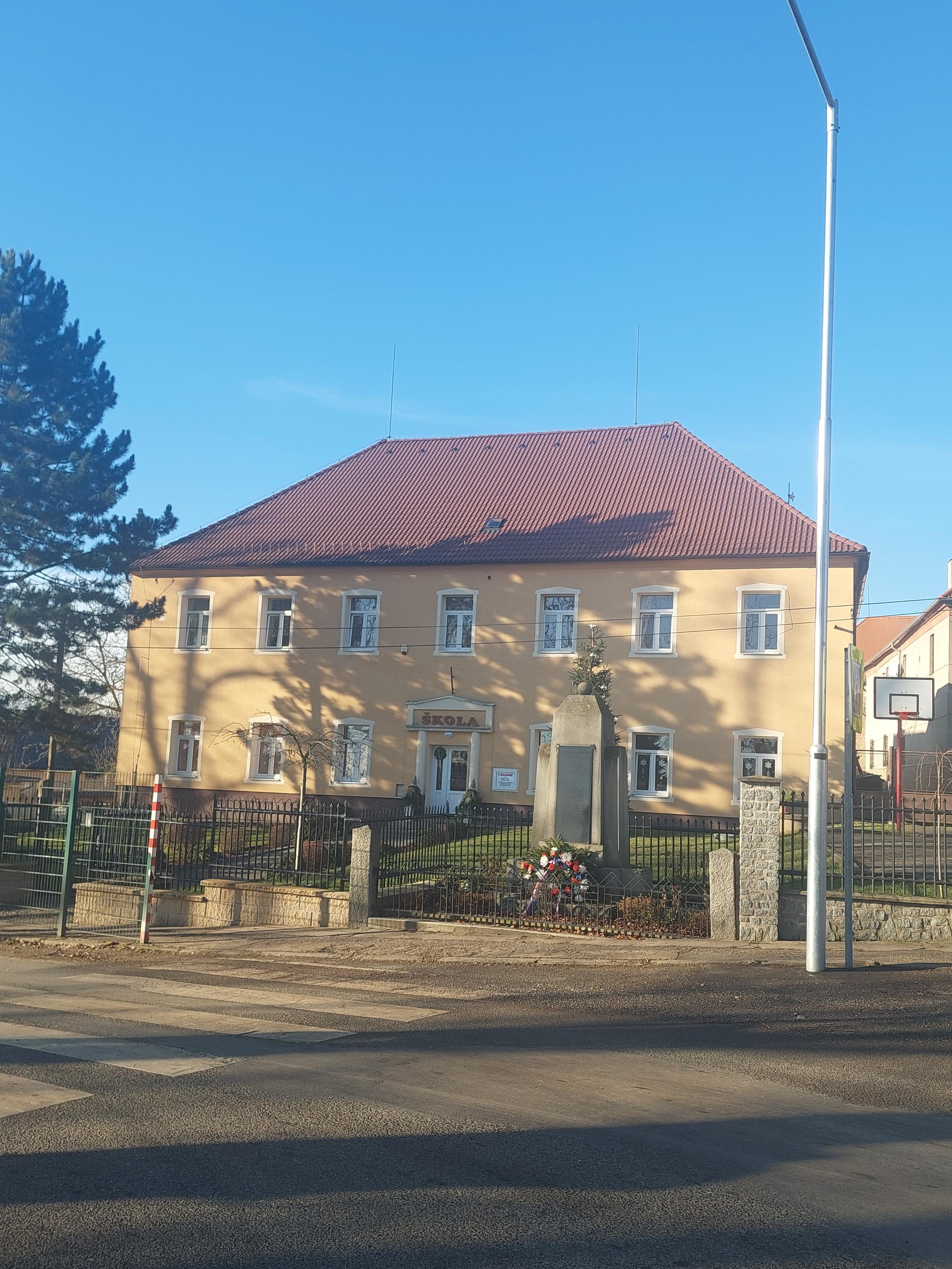 ZŠ a MŠ Pičín foto 5