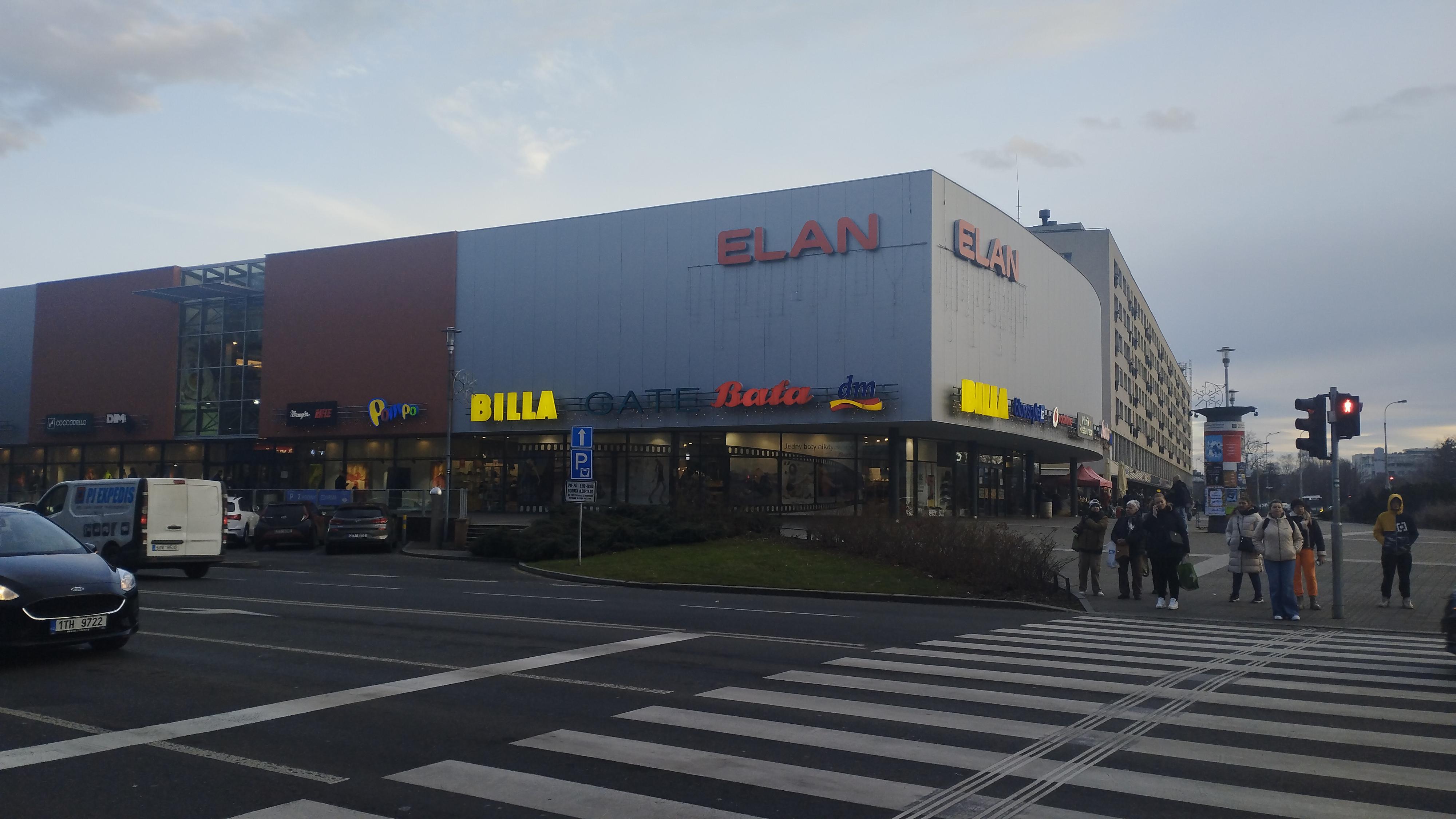 Obchodní centrum Elan foto 6