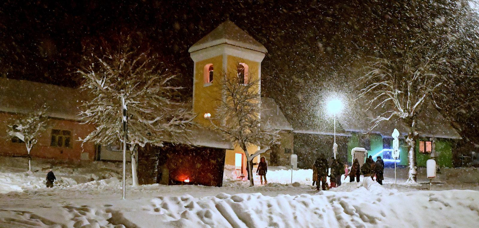 Velenov - obecní úřad foto 5