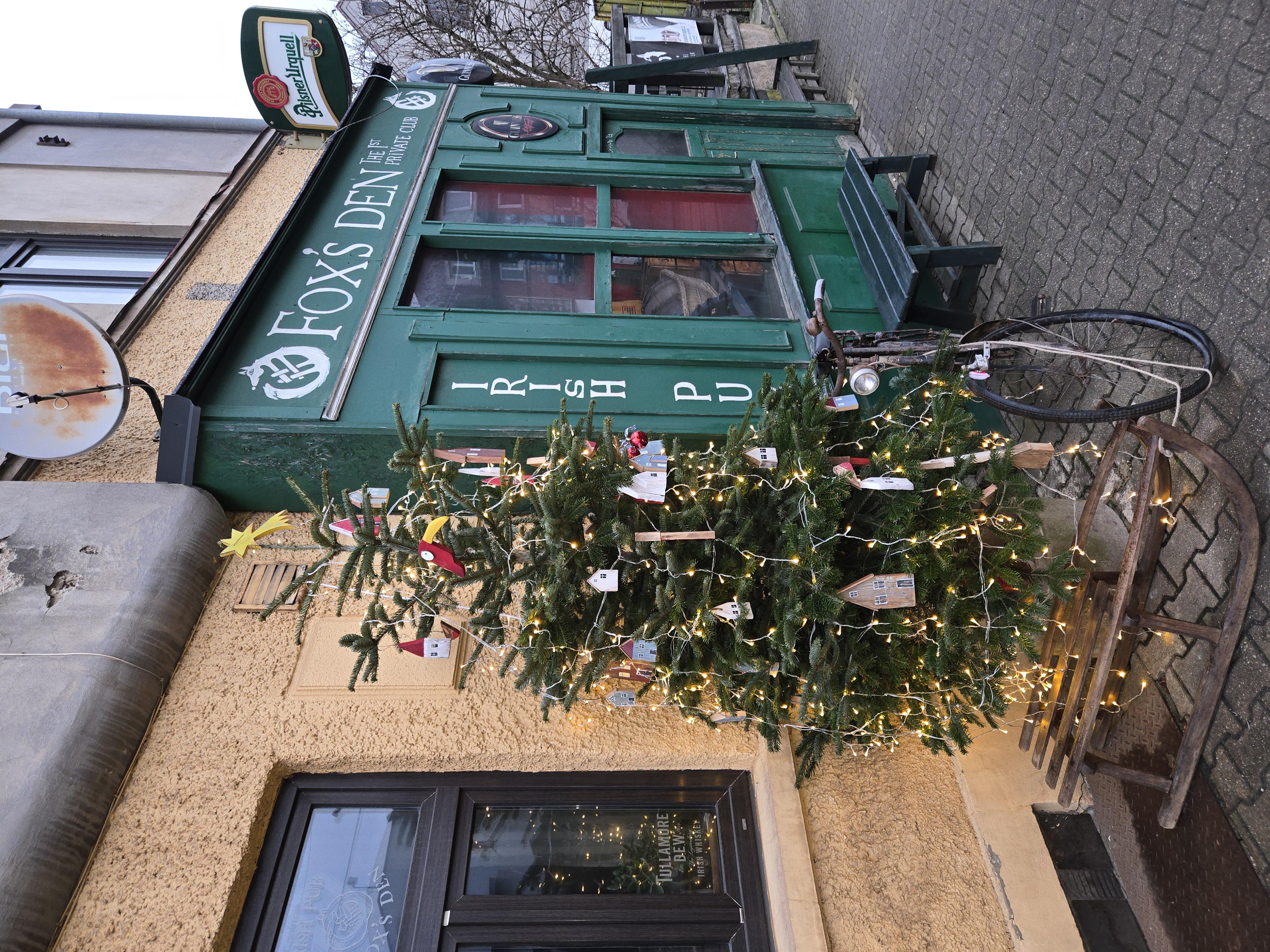 Irish Pub Fox's Den foto 3