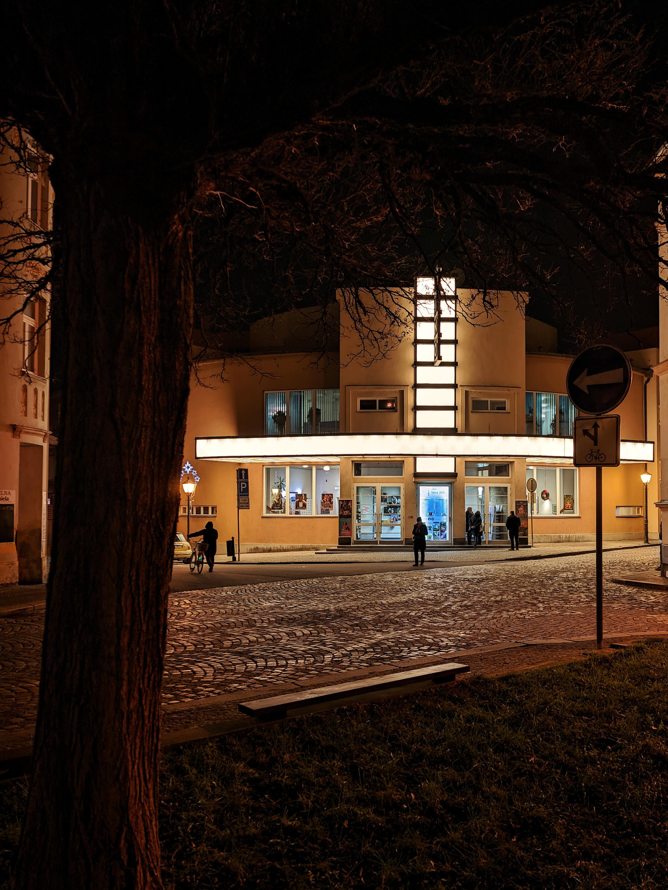 Kino Květen foto 3