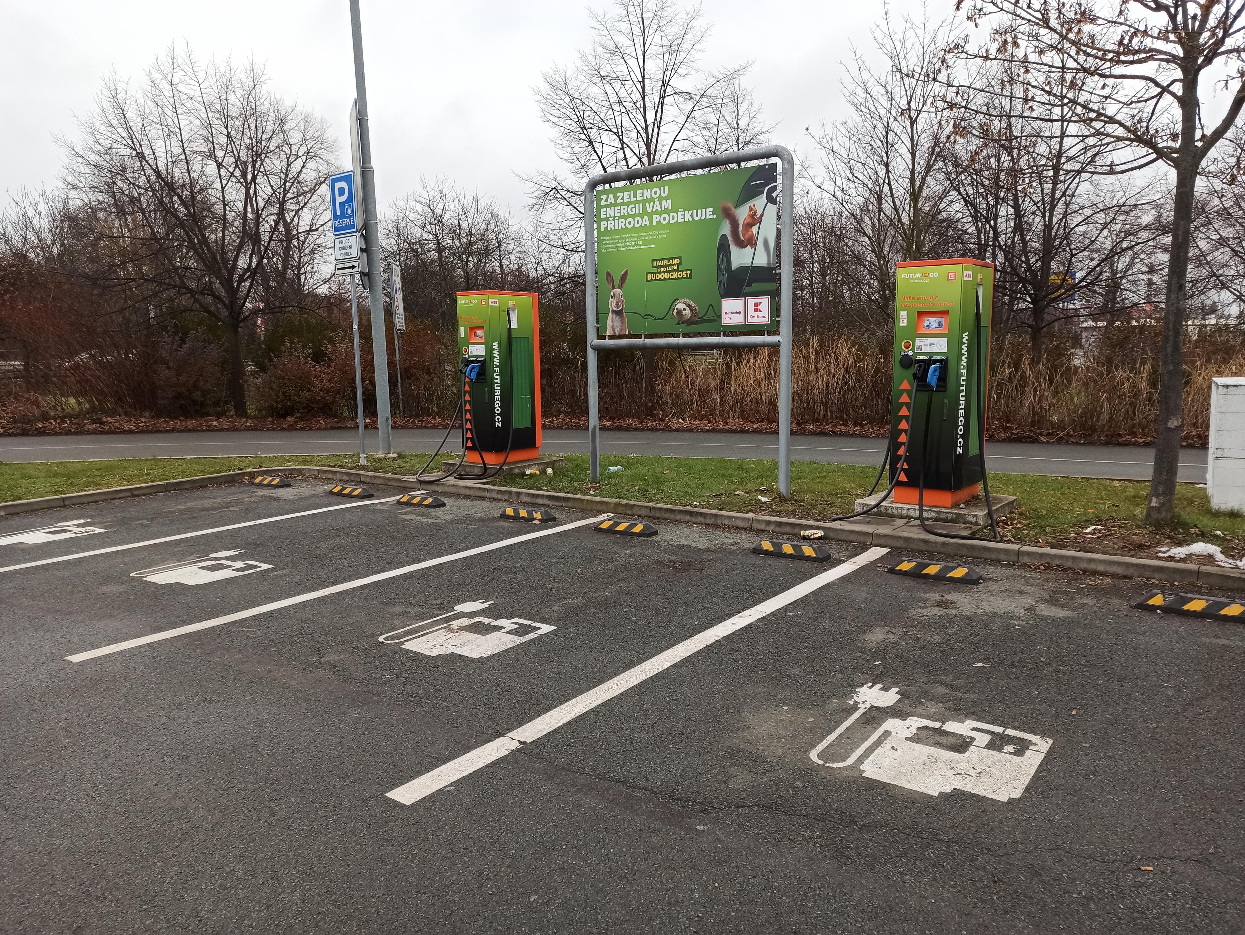 Nabíjecí stanice ČEZ foto 4