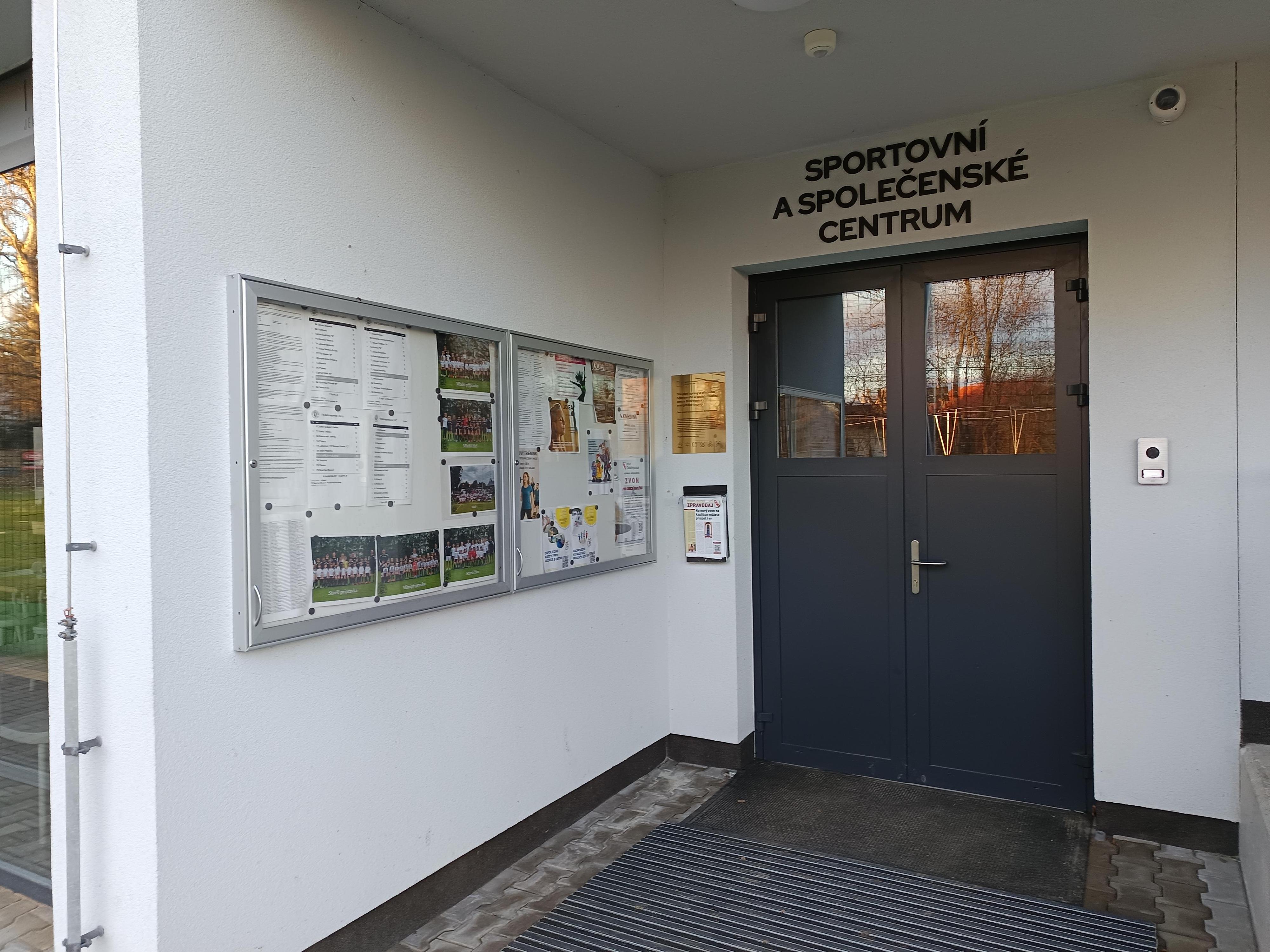 Sportovní a společenské centrum