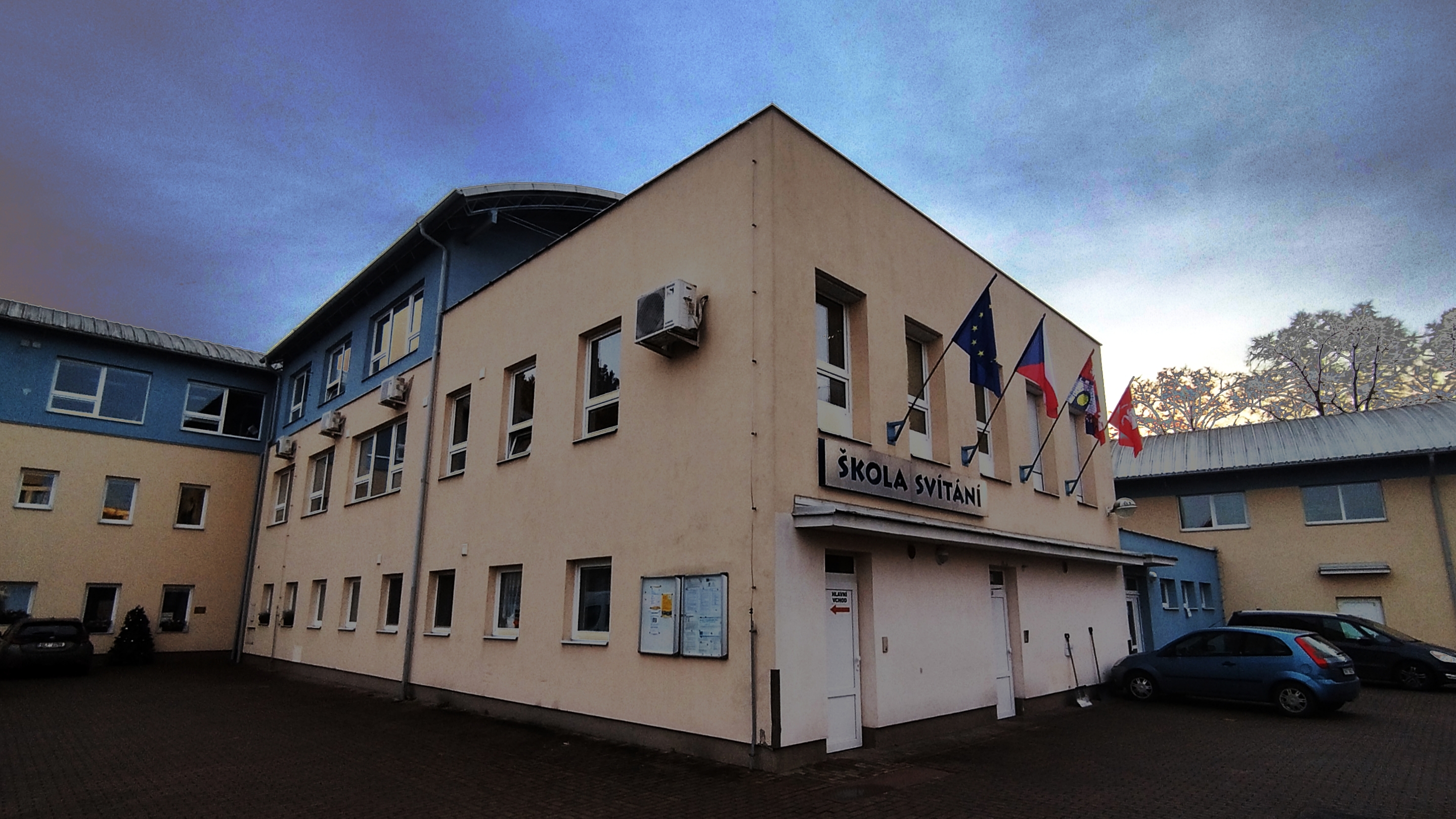 Základní škola a Praktická škola SVÍTÁNÍ foto 6