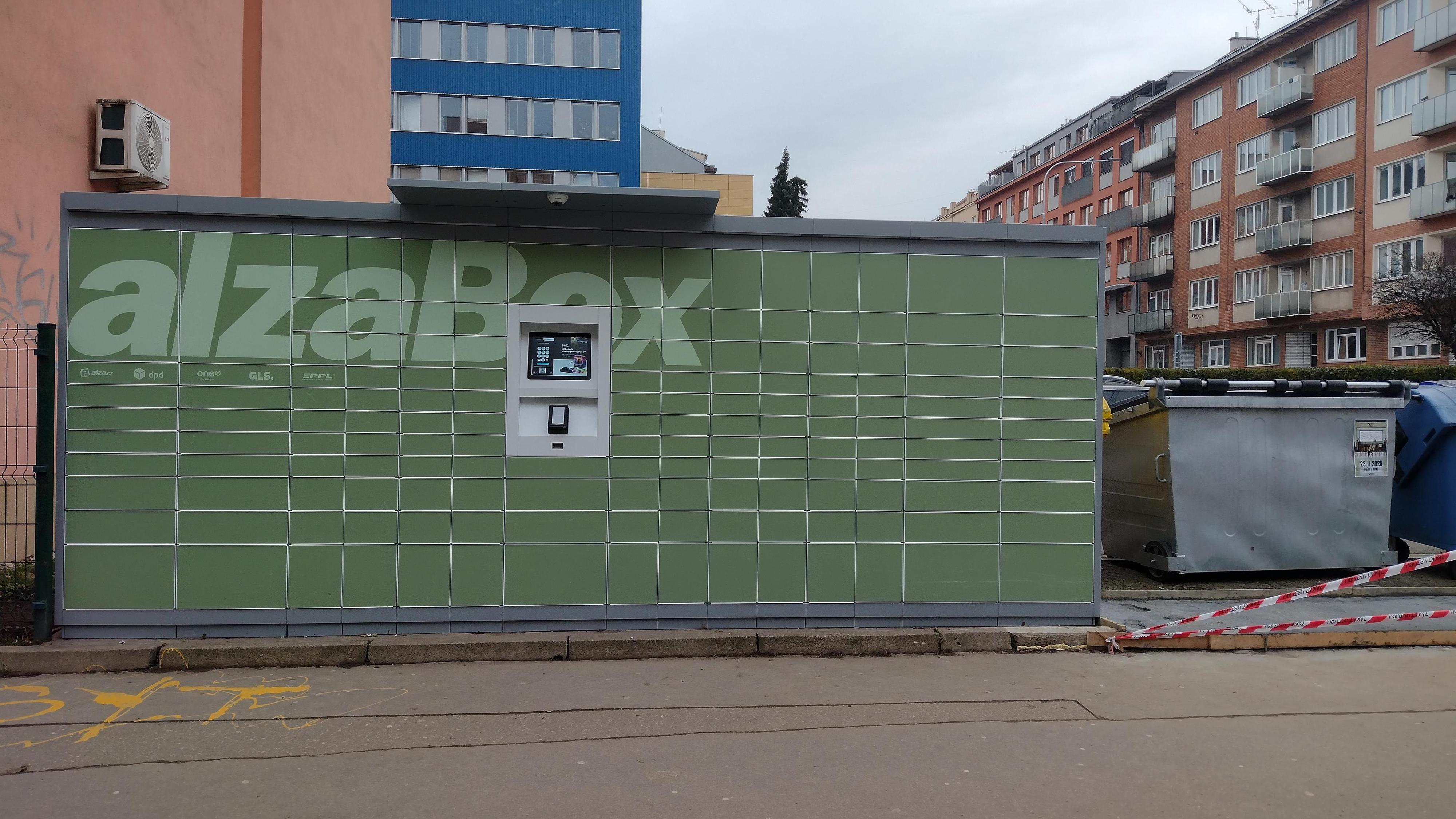 AlzaBox foto 2