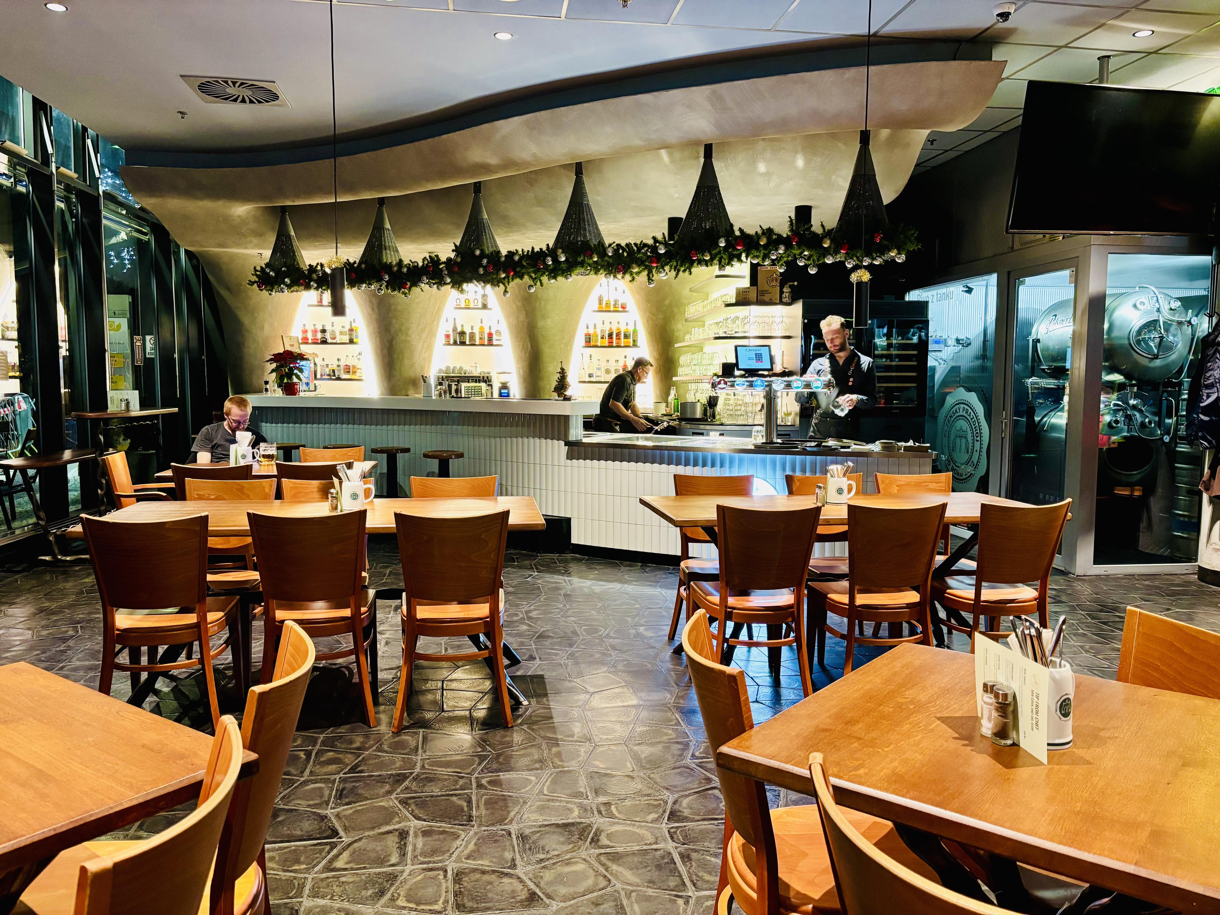 Restaurace Antal foto 2