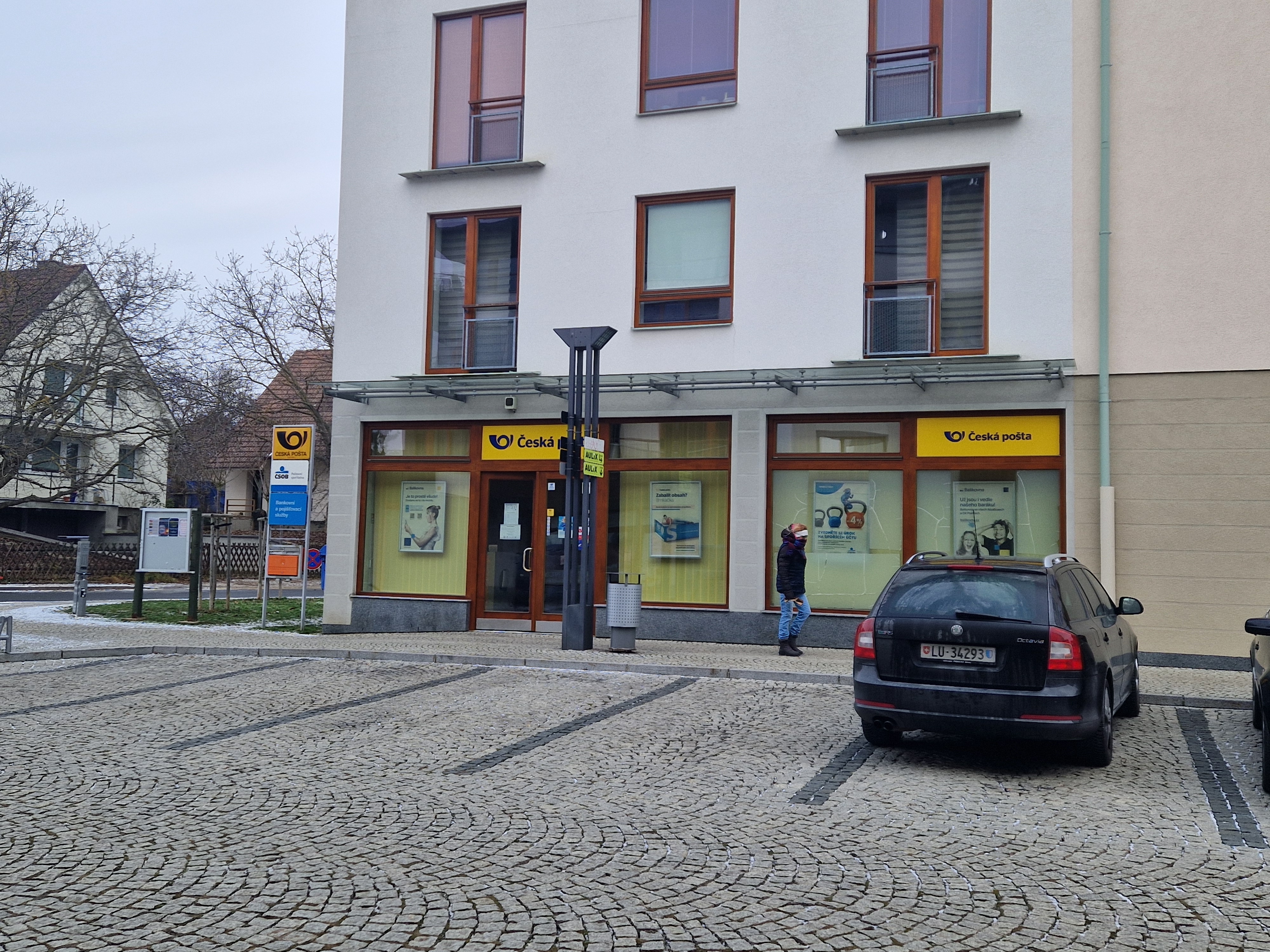 Pošta Dolní Břežany foto 2