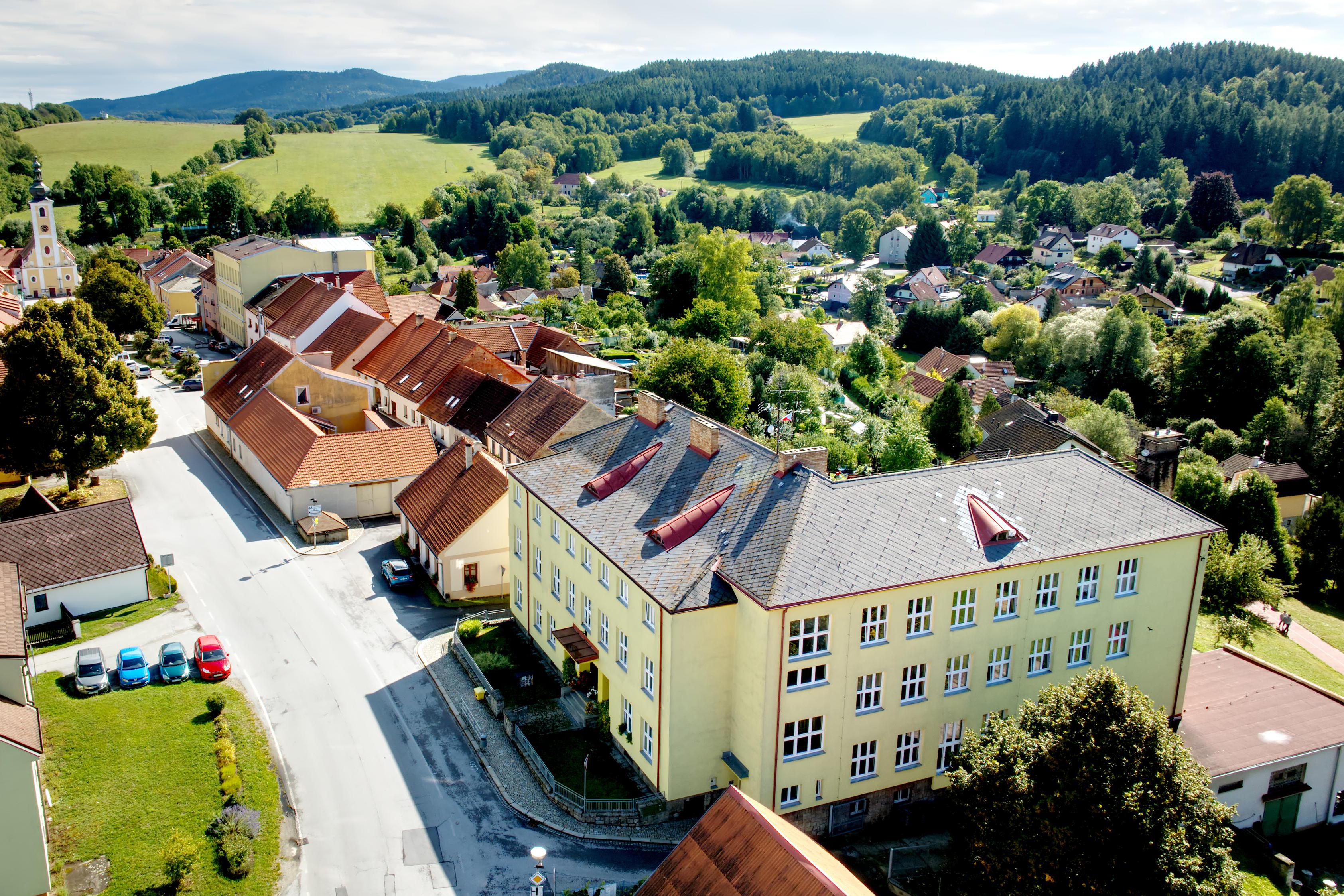 ZŠ a MŠ Benešov nad Černou