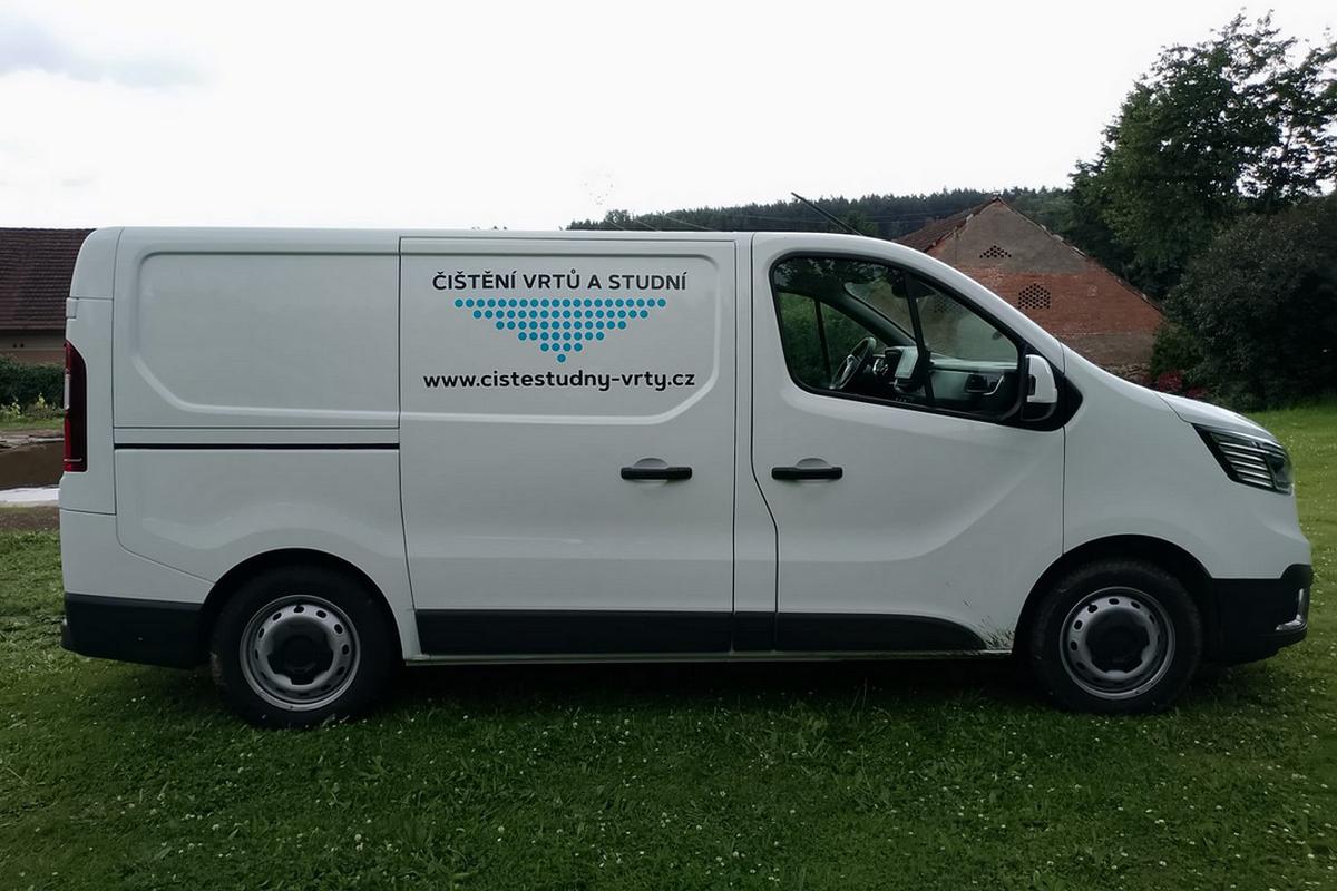 Jiří Zloch - Čištění vrtů a studní