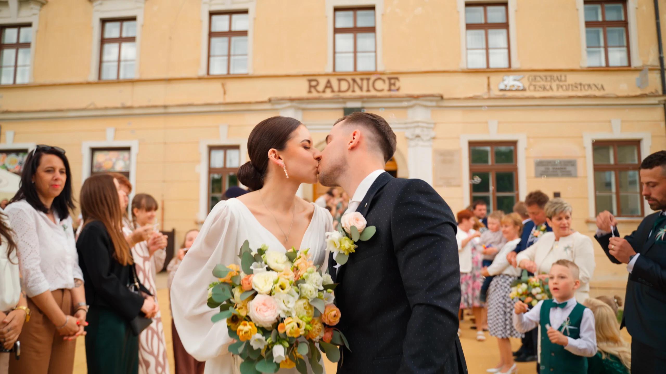 Filip Kratochvíla - svatební kameraman foto 3