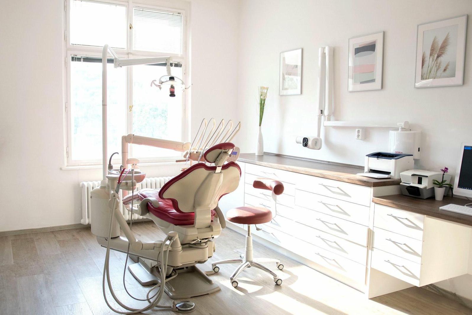 Dentální hygiena Veronika Dušková, DiS.