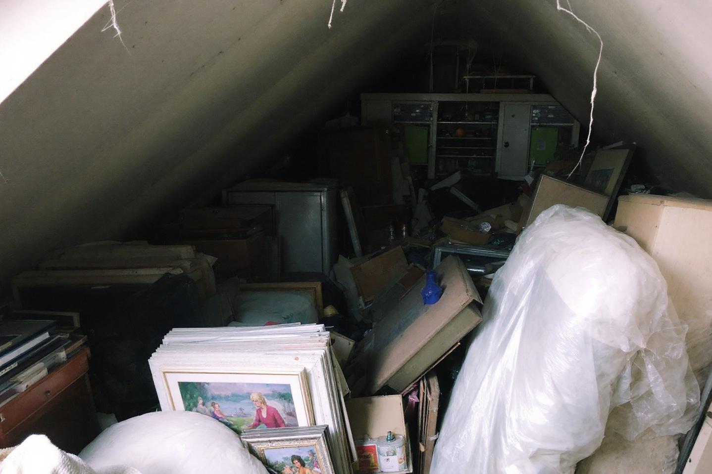 Vyklízení půd, sklepů, pozůstalostí