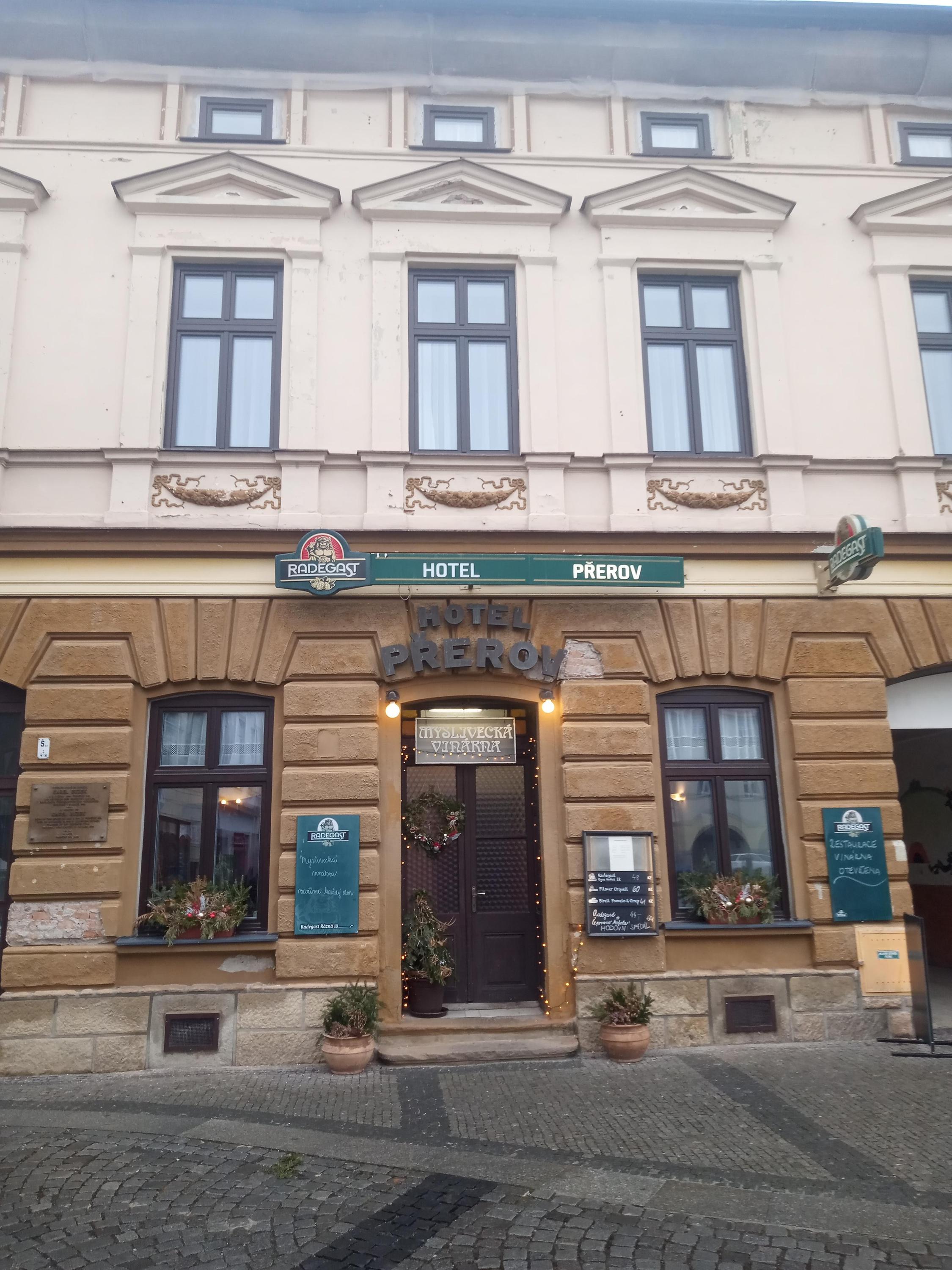 Restaurace Hotelu Přerov foto 3
