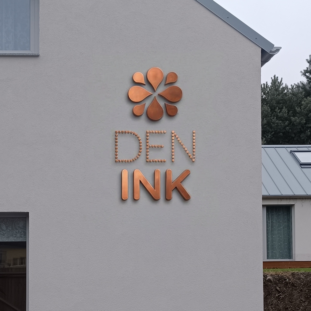 DEN INK foto 1